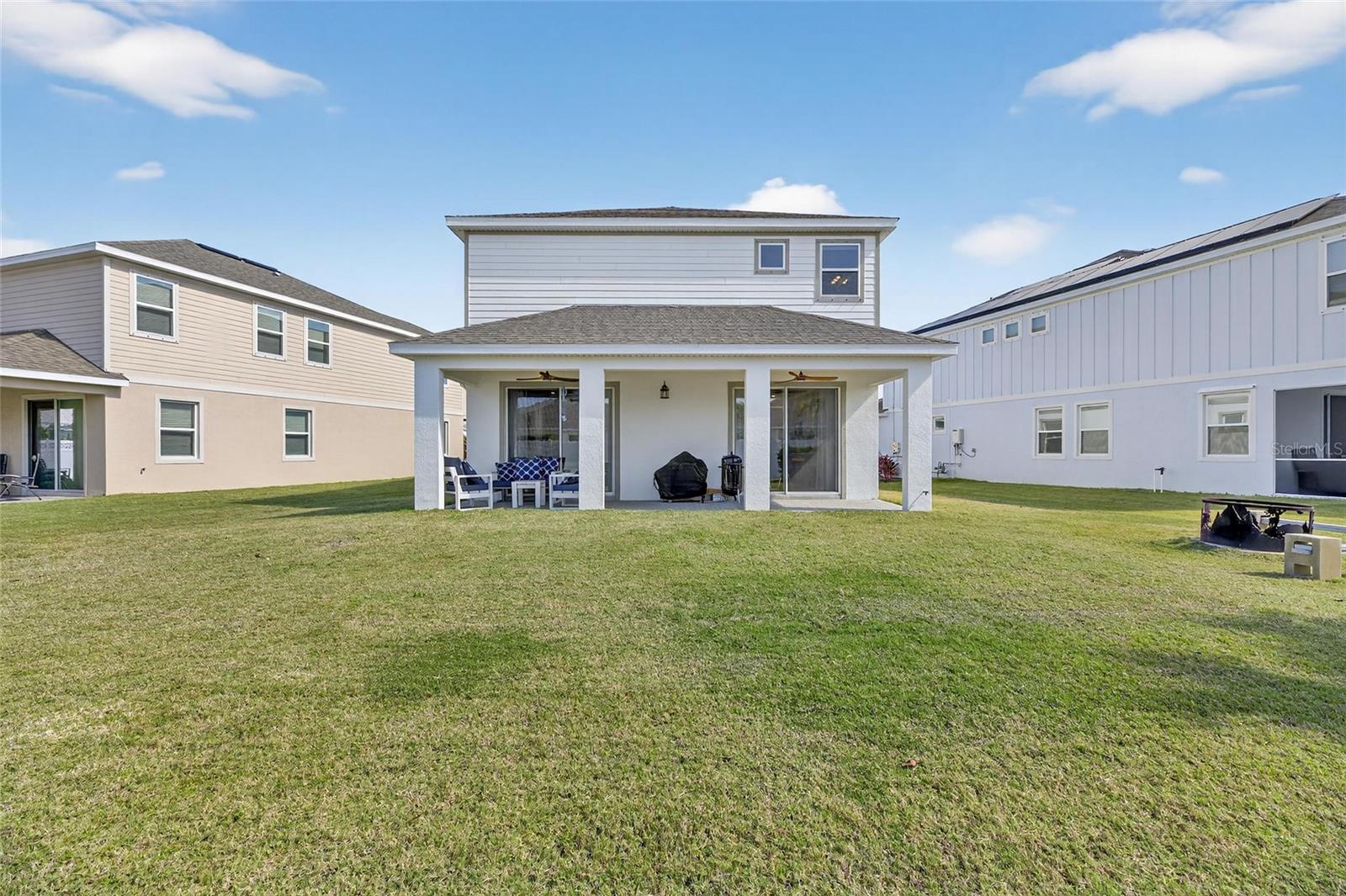 MIRABAY PRCL 8 - Residential Lease