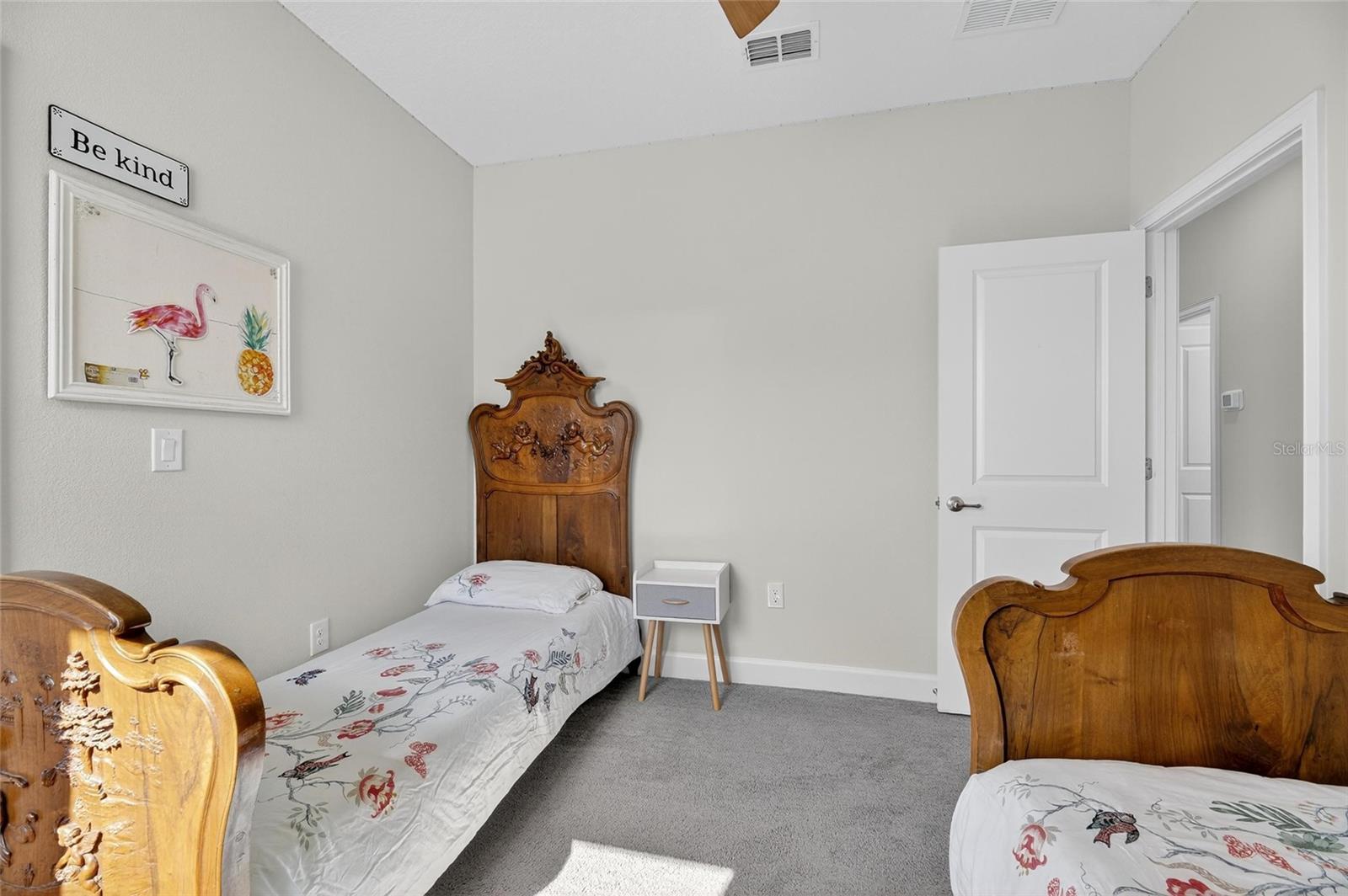 MIRABAY PRCL 8 - Residential Lease