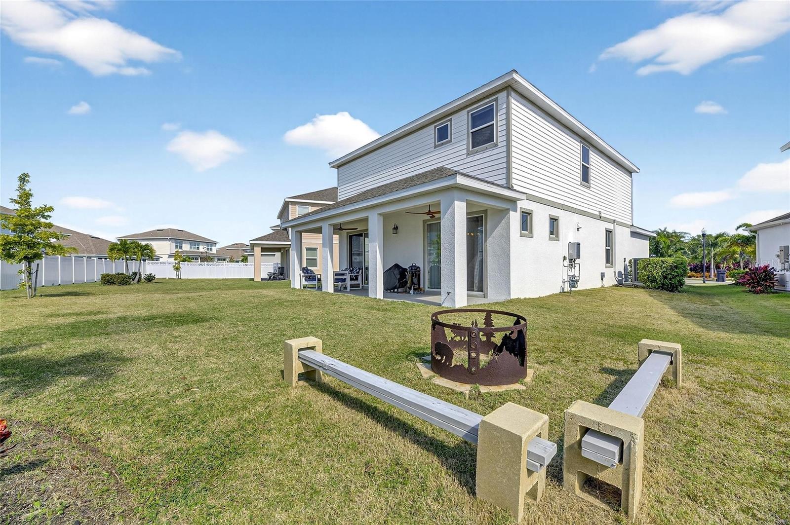 MIRABAY PRCL 8 - Residential Lease