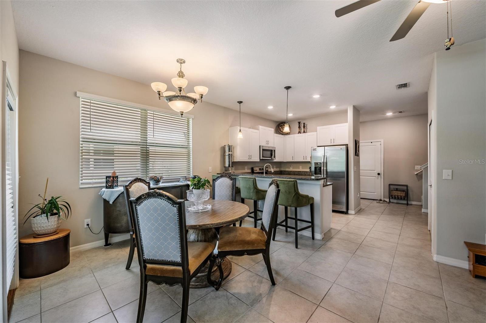 VENTANA TWNHMS AT WATERS EDGE - Residential