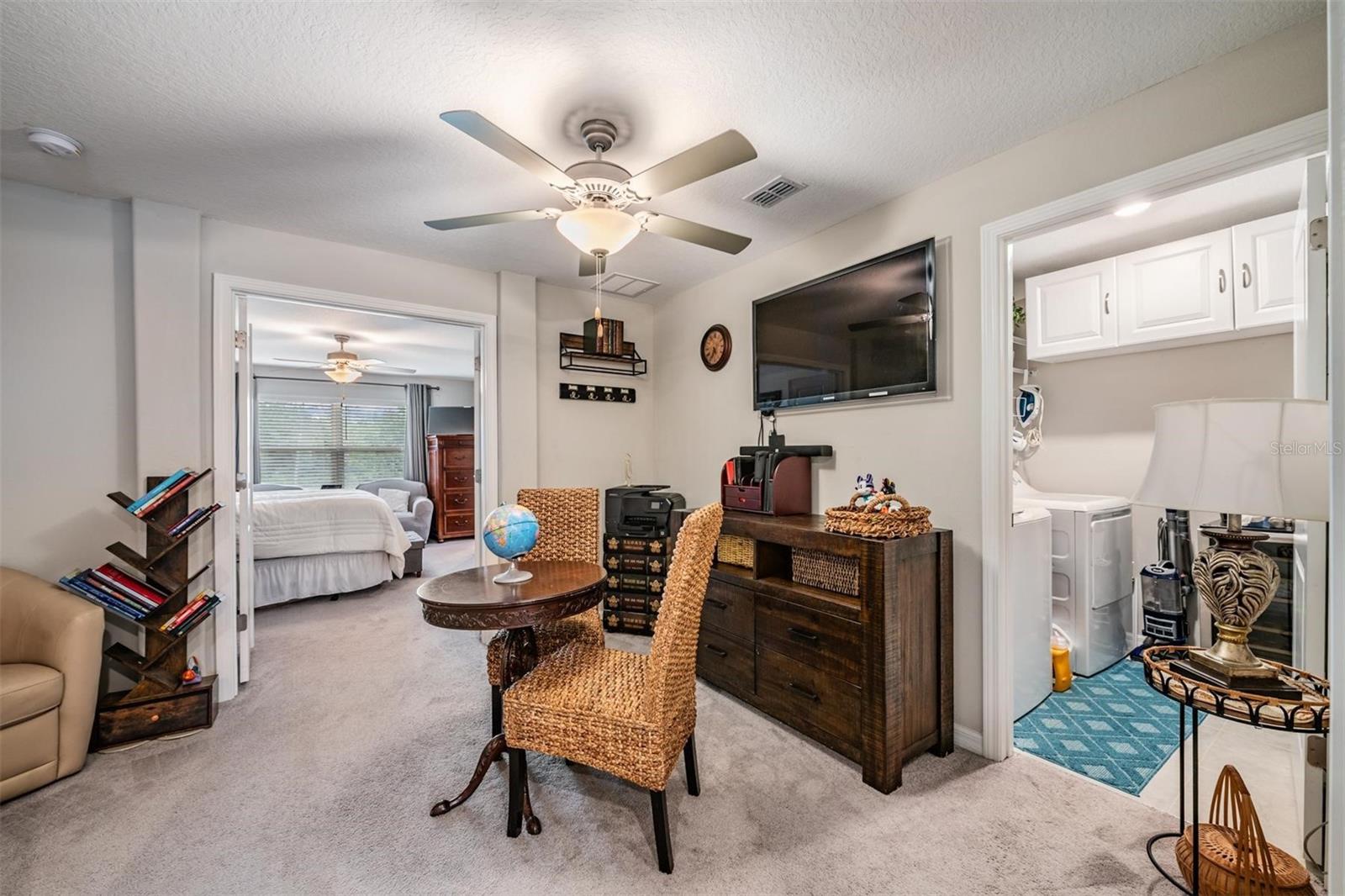 VENTANA TWNHMS AT WATERS EDGE - Residential