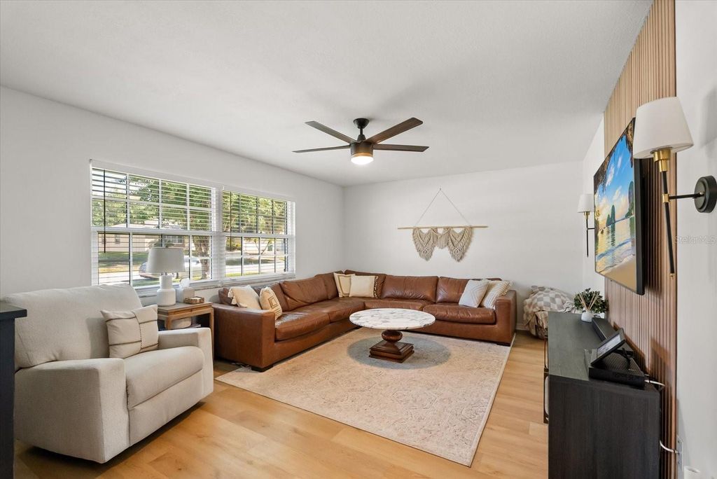 Photo of 212 Sheridan Avenue, Longwood, FL 32750 (MLS # O6349053)