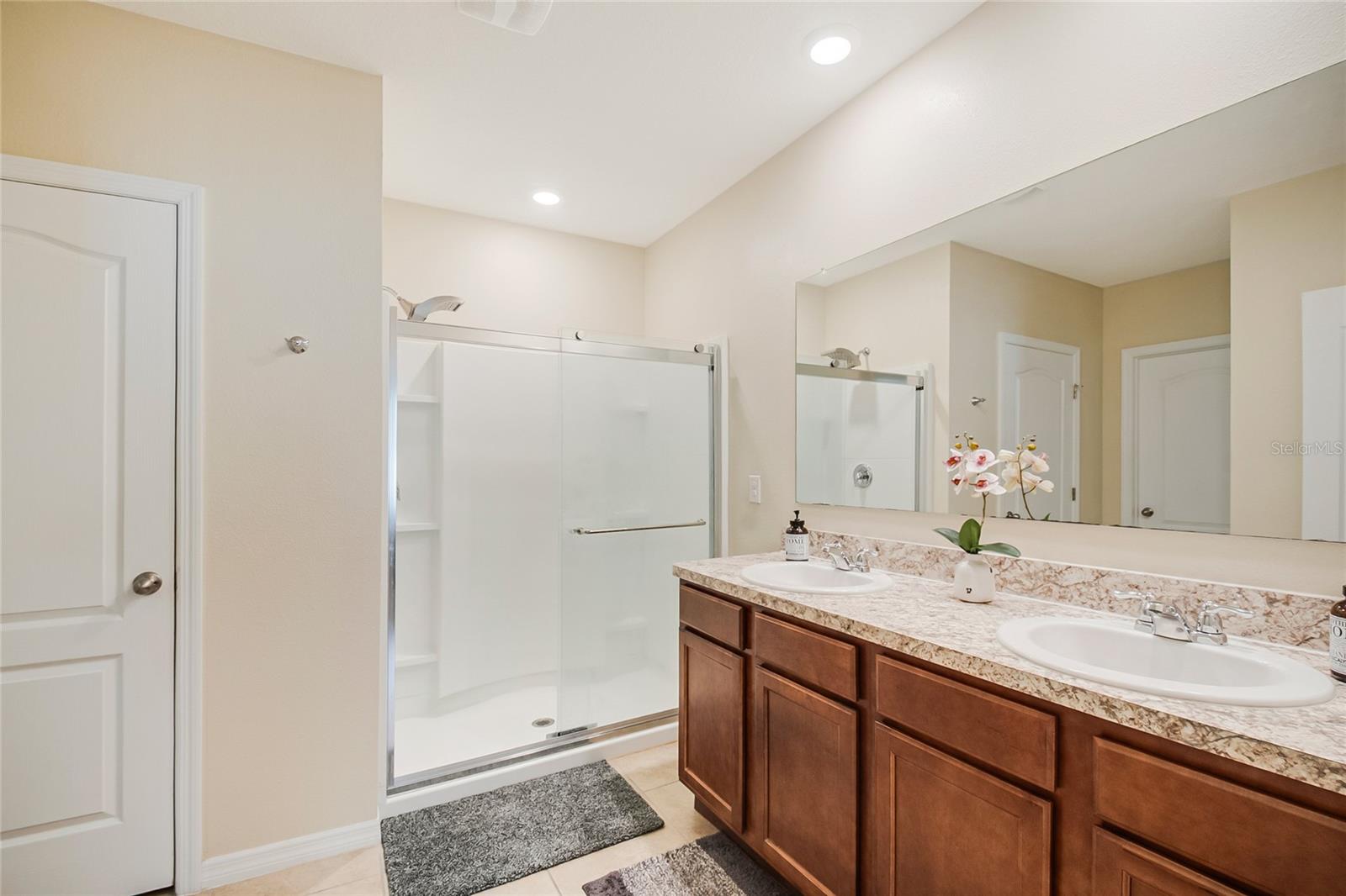 AUBURN GROVE PH I - Residential