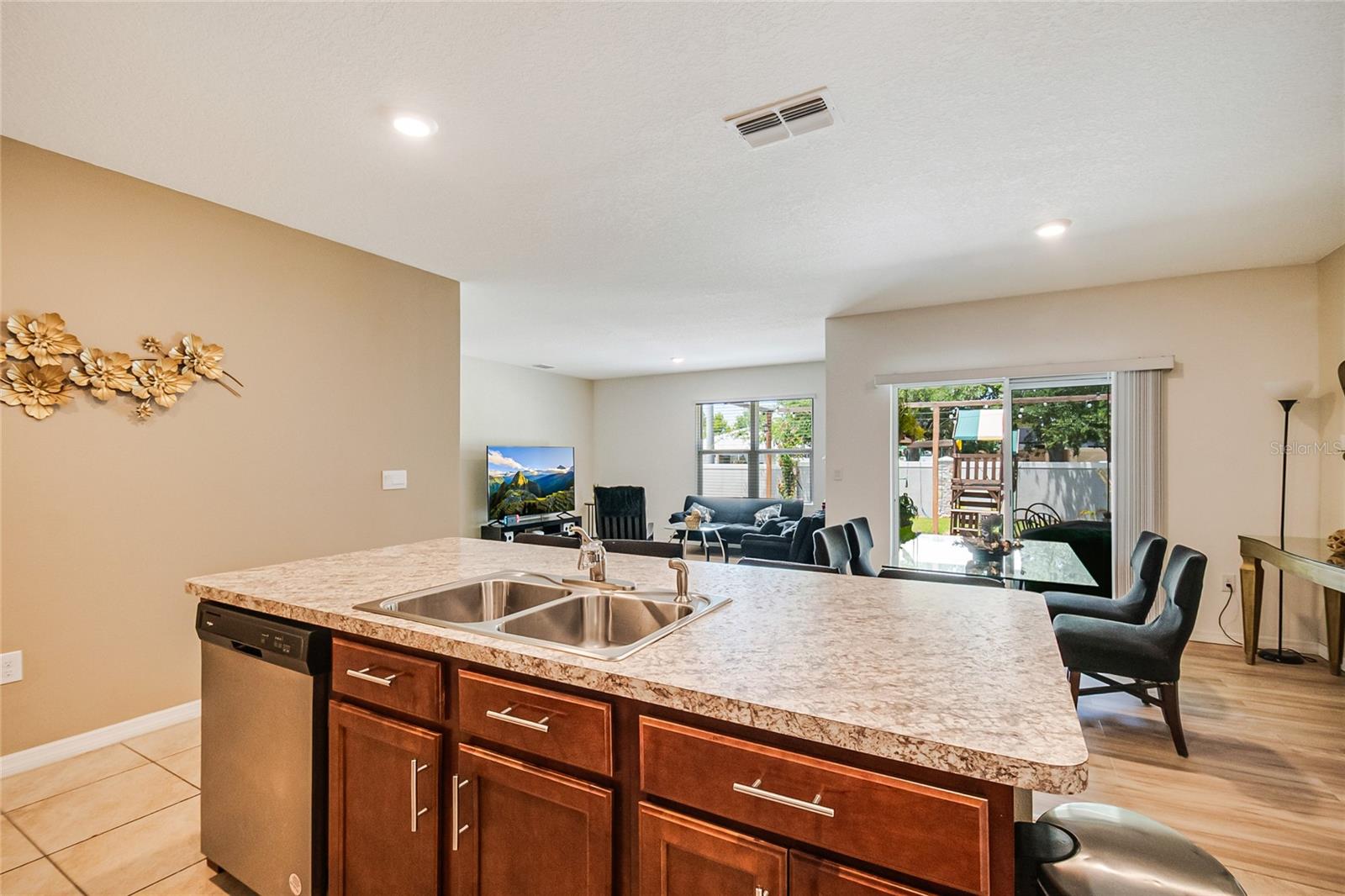 AUBURN GROVE PH I - Residential