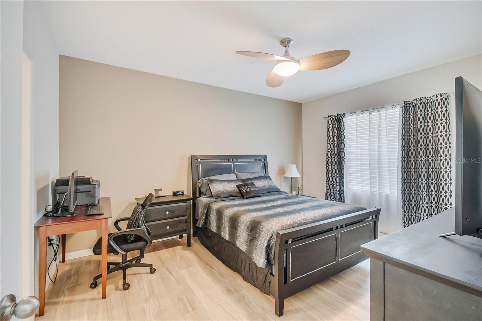 AUBURN GROVE PH I - Residential