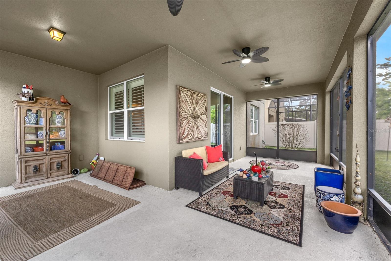 POINTE/HUNTERS CRK - Residential