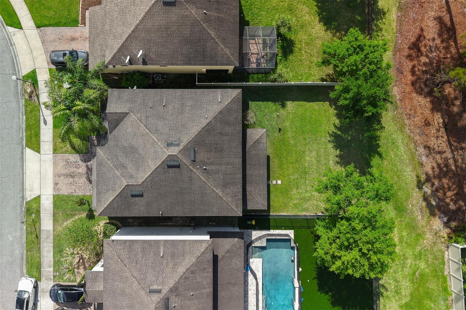 POINTE/HUNTERS CRK - Residential