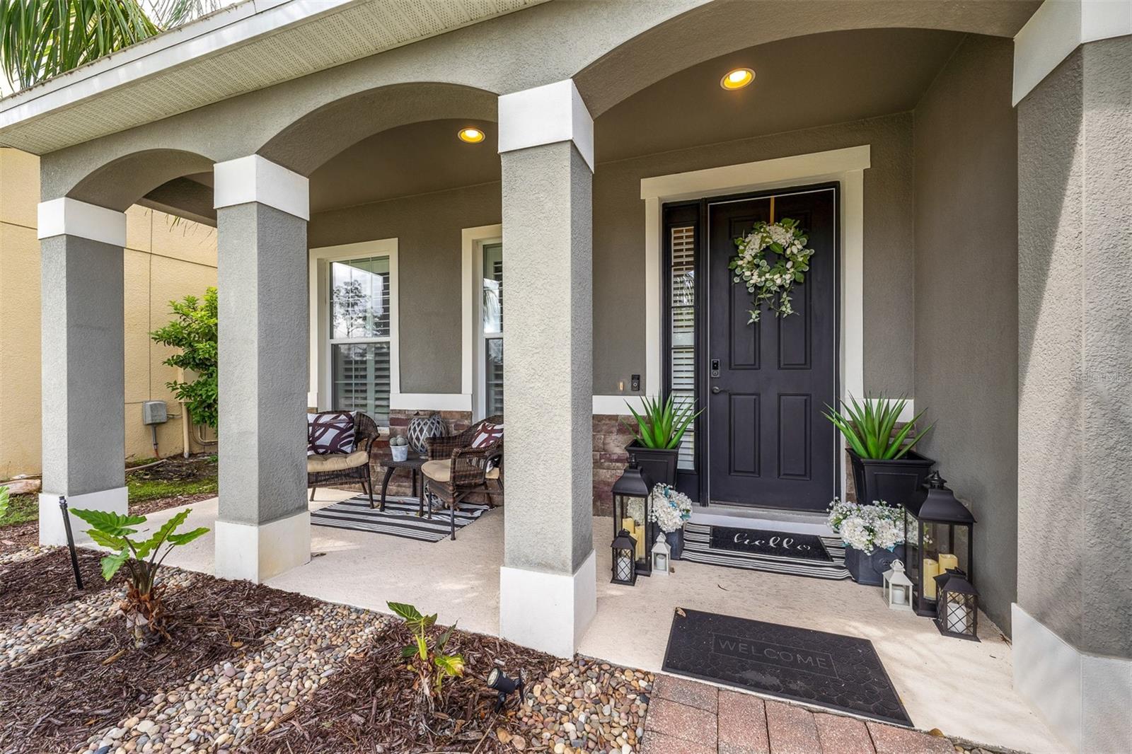 POINTE/HUNTERS CRK - Residential