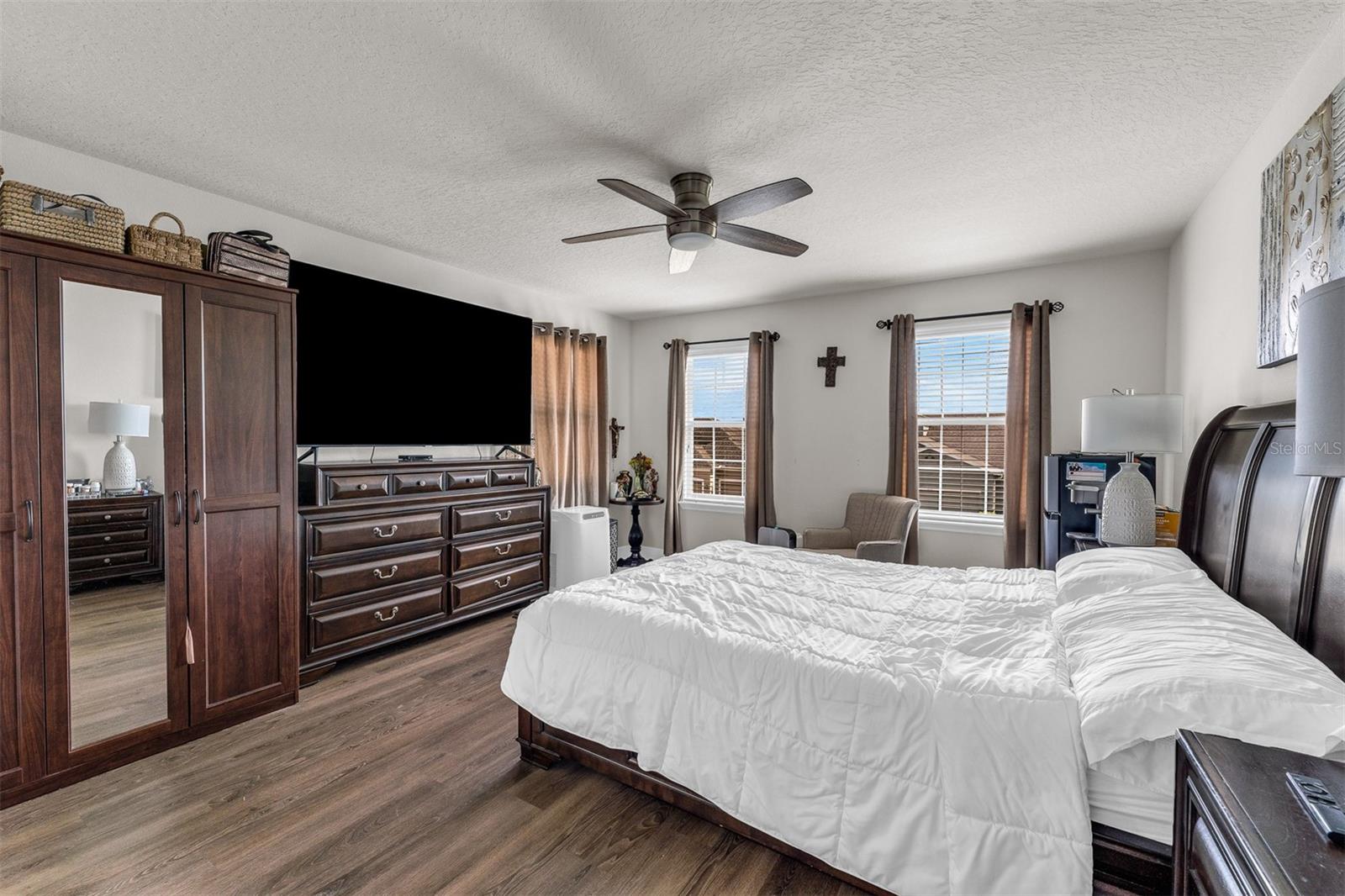 POINTE/HUNTERS CRK - Residential