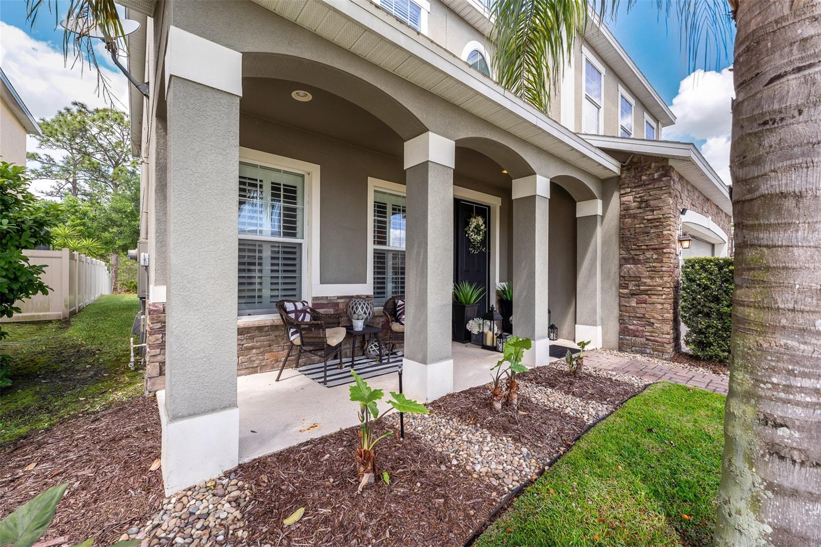 POINTE/HUNTERS CRK - Residential