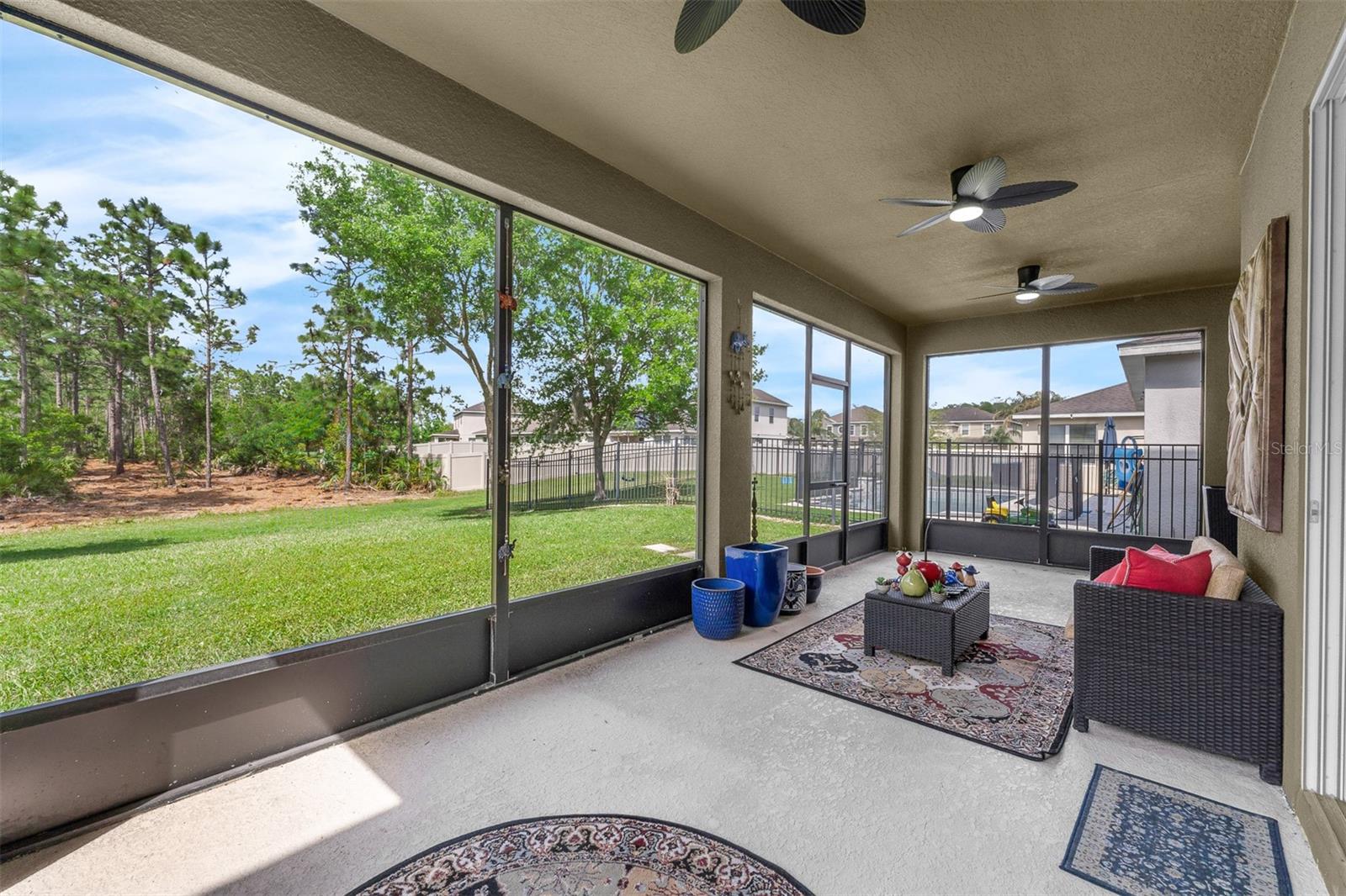 POINTE/HUNTERS CRK - Residential