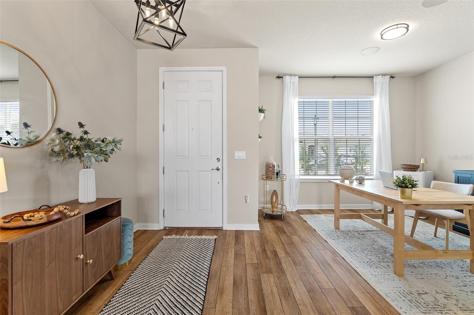 1444 GRAND PALM DRIVE