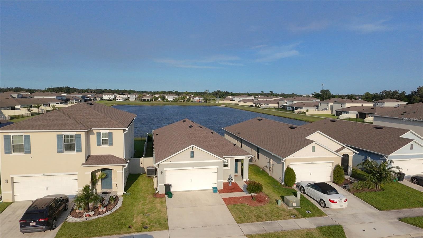 3925 ANGOLA LANE