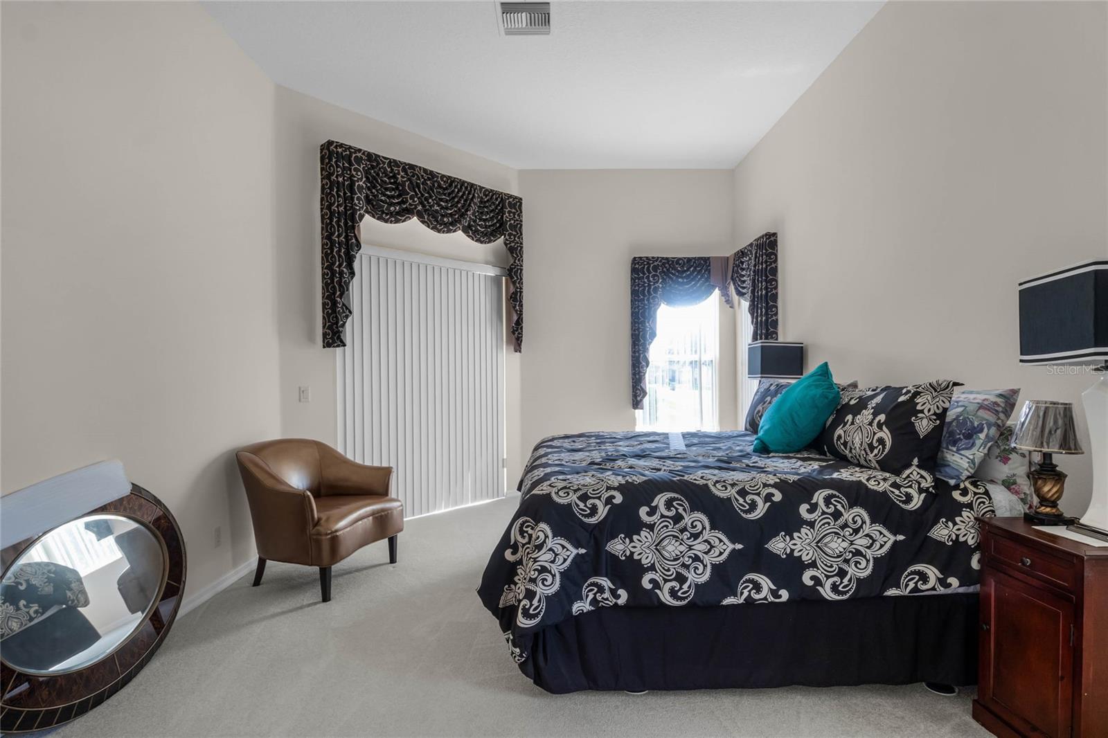 LEESBURG LEGACY LEESBURG UNIT 06 - Residential