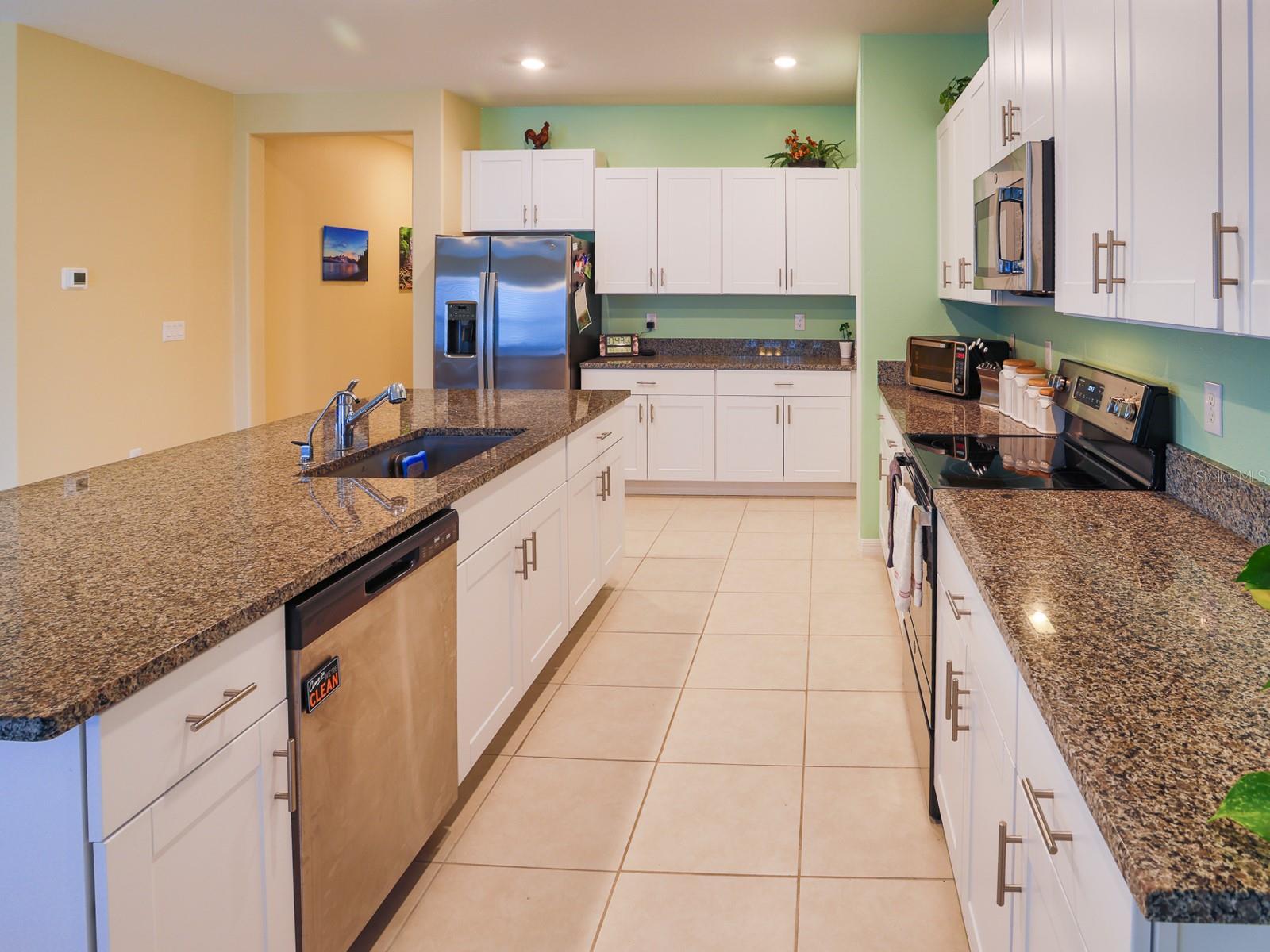 WIND MDWS SOUTH PH ONE - Residential