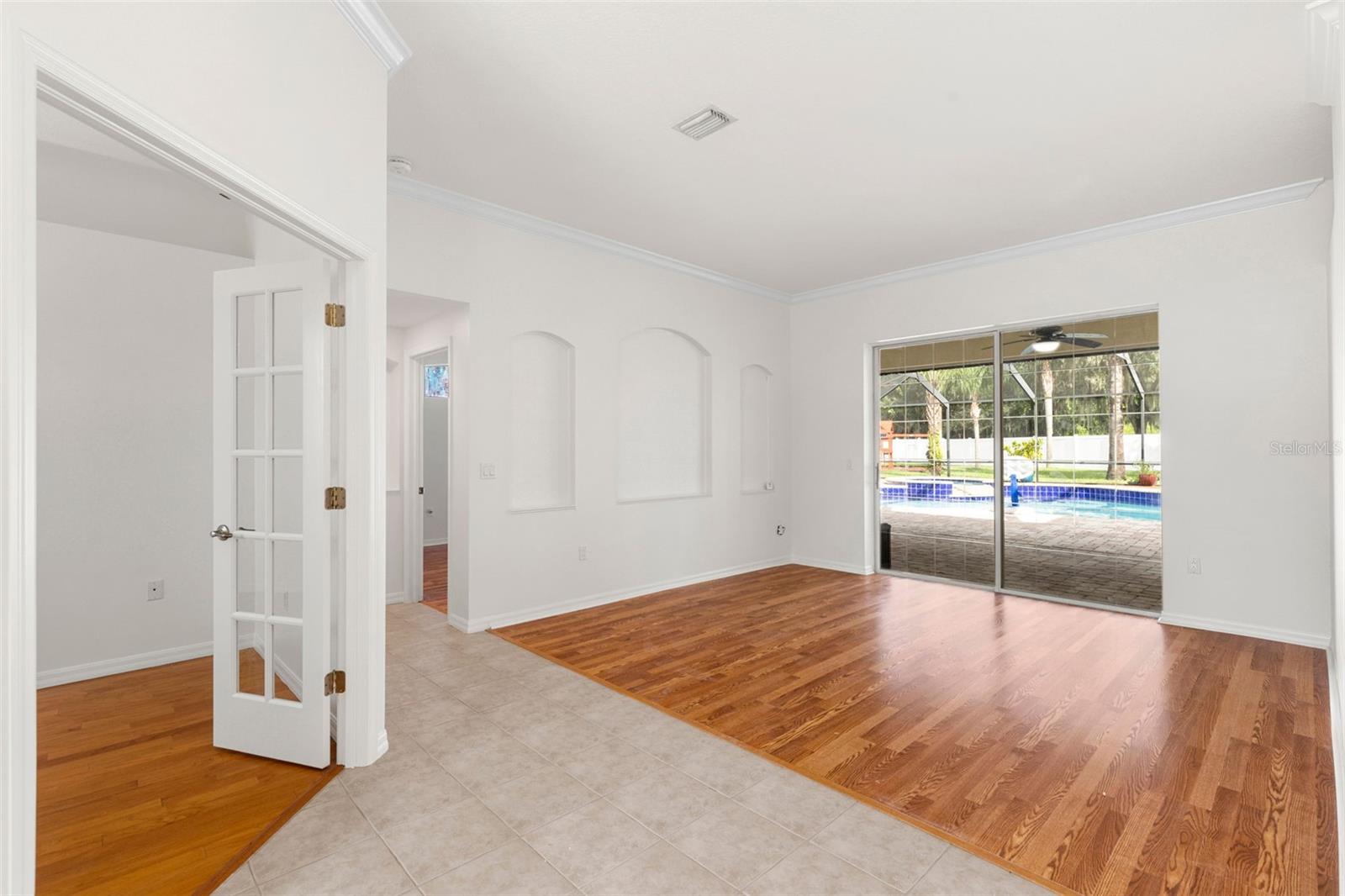 TWIN LAKES PRCL E2 - Residential