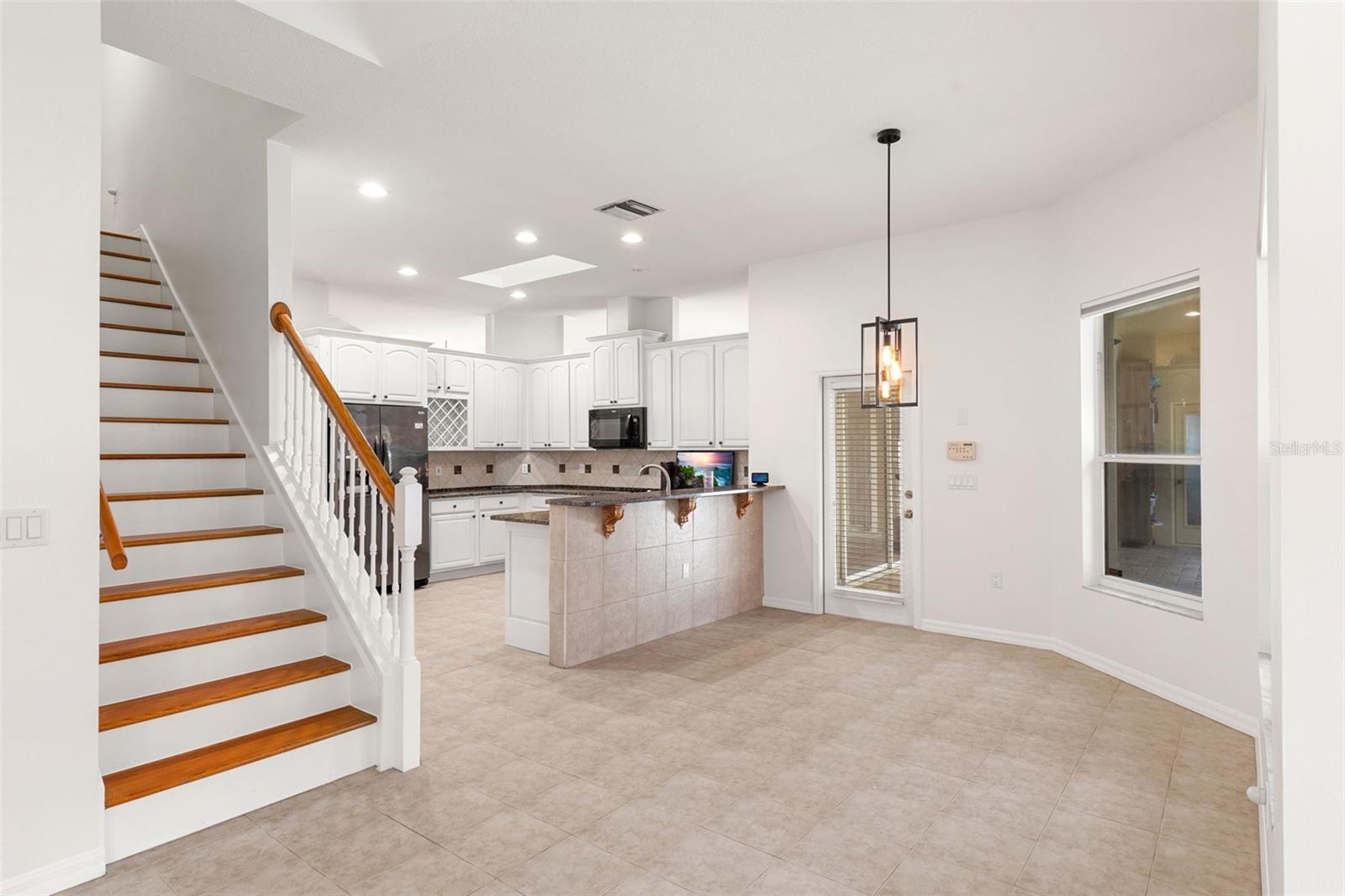 TWIN LAKES PRCL E2 - Residential