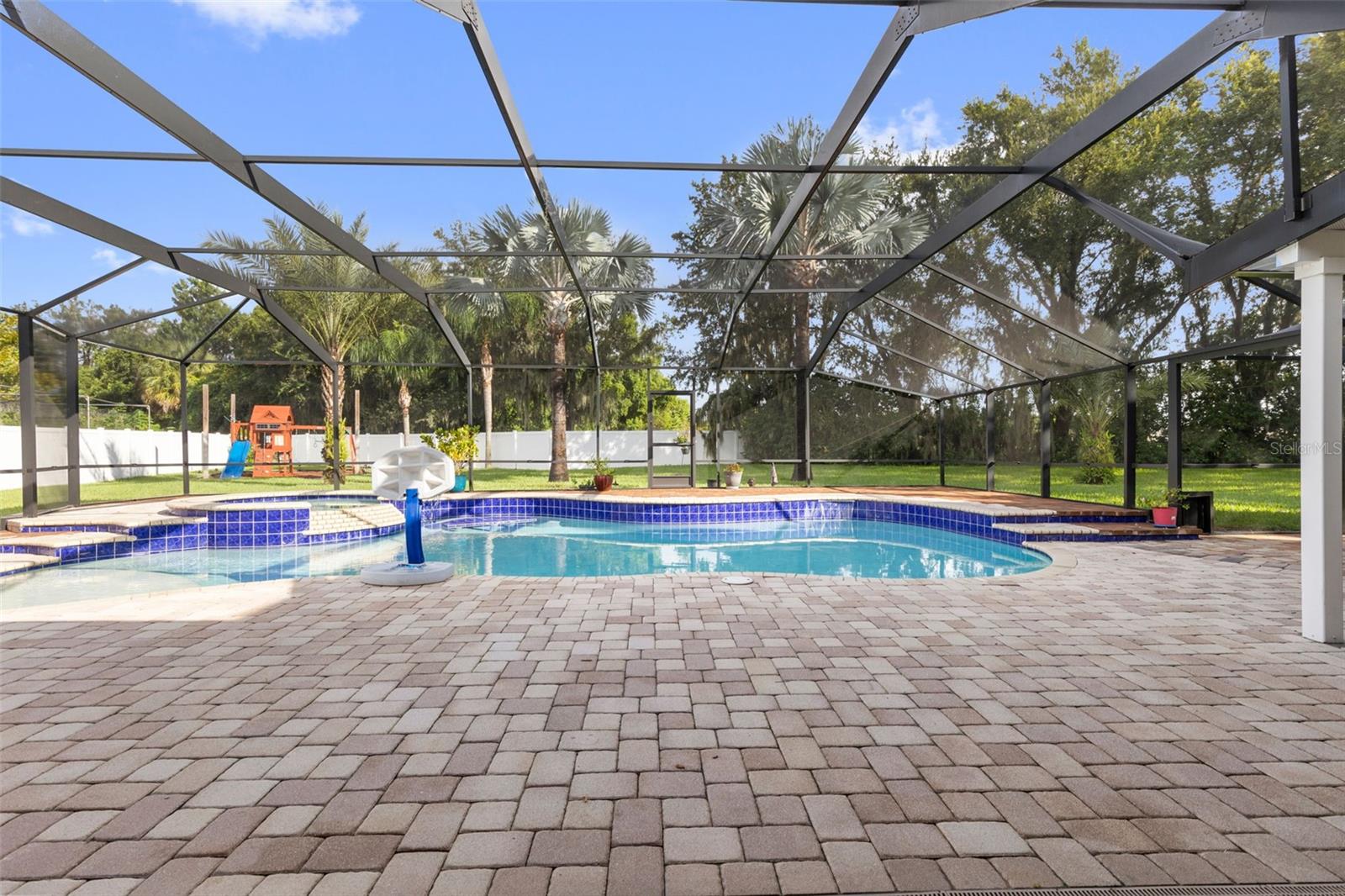 TWIN LAKES PRCL E2 - Residential