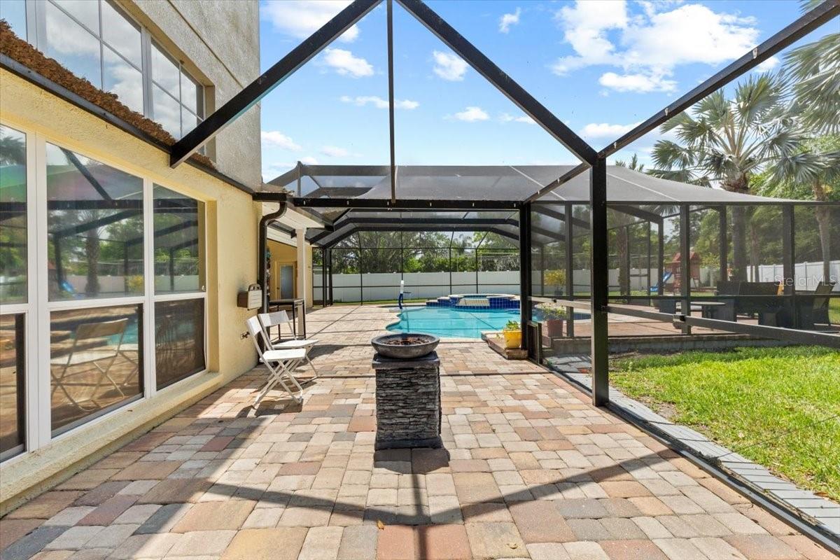 TWIN LAKES PRCL E2 - Residential