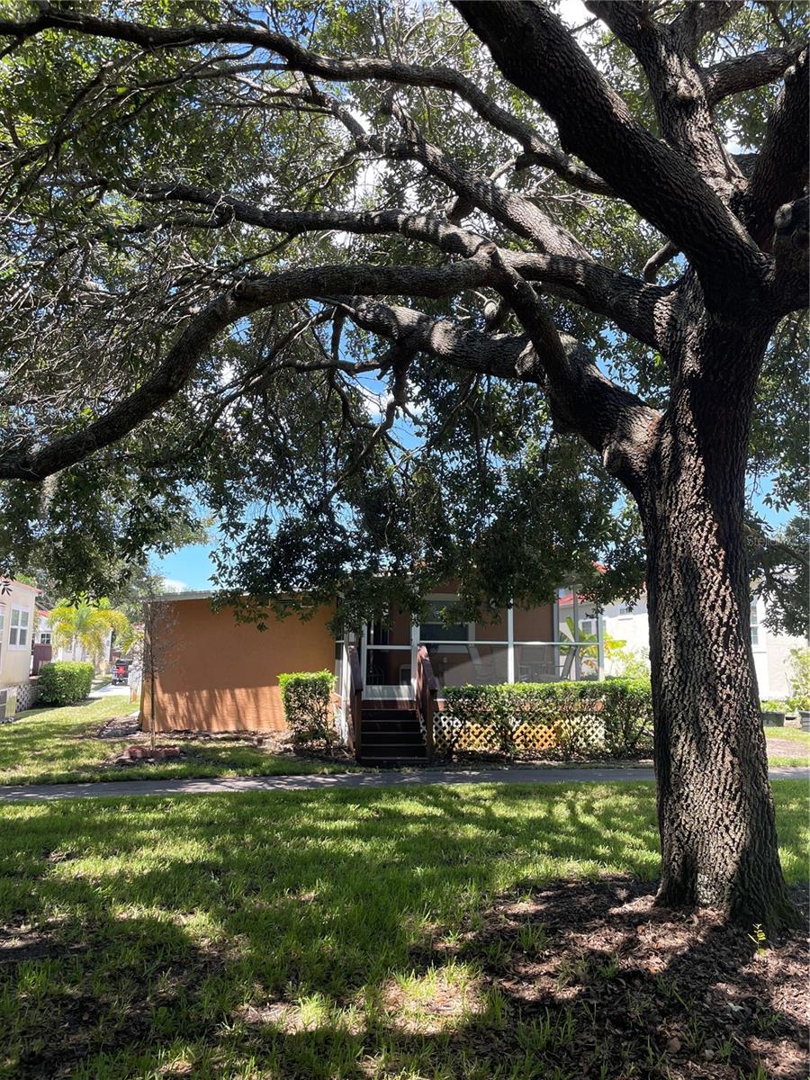 CALIENTE CASITA VILLAGE - Residential