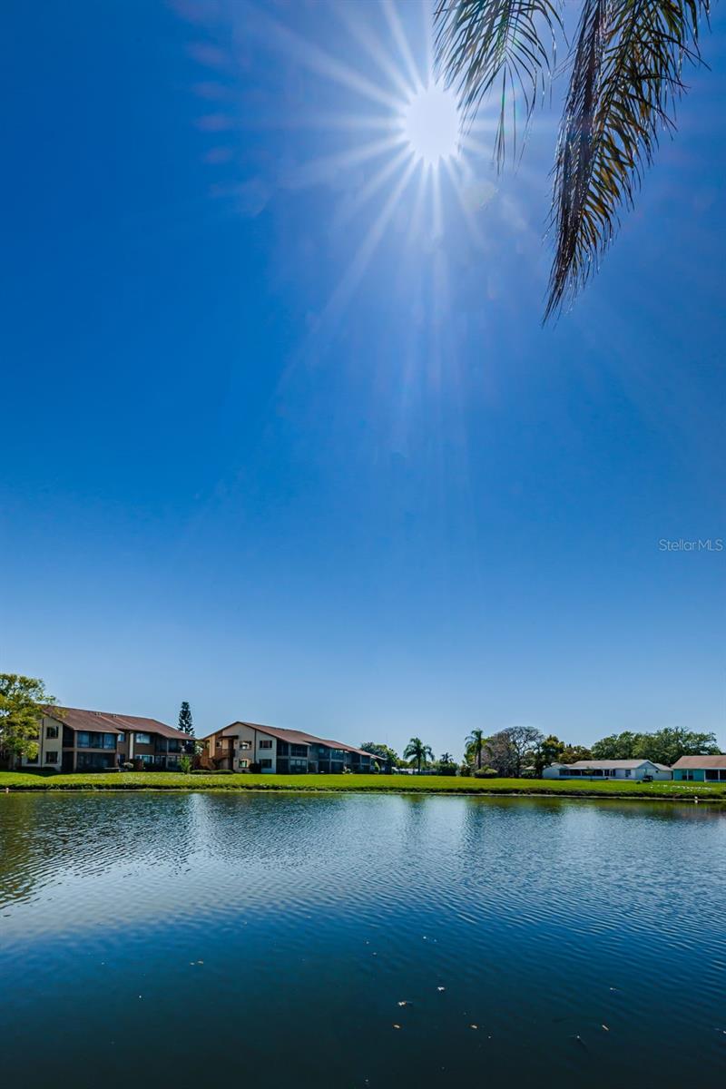 BEACON LAKES CONDO 05 - Residential
