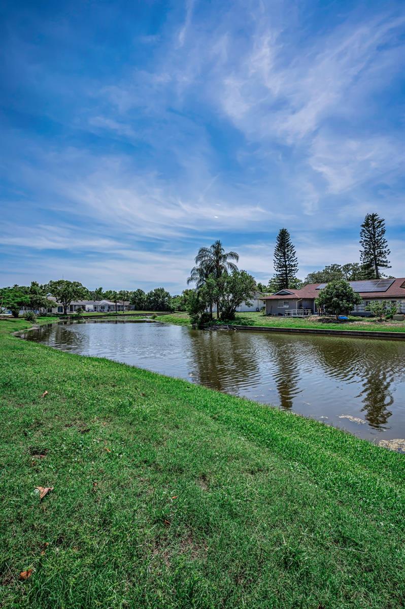 BEACON LAKES CONDO 05 - Residential
