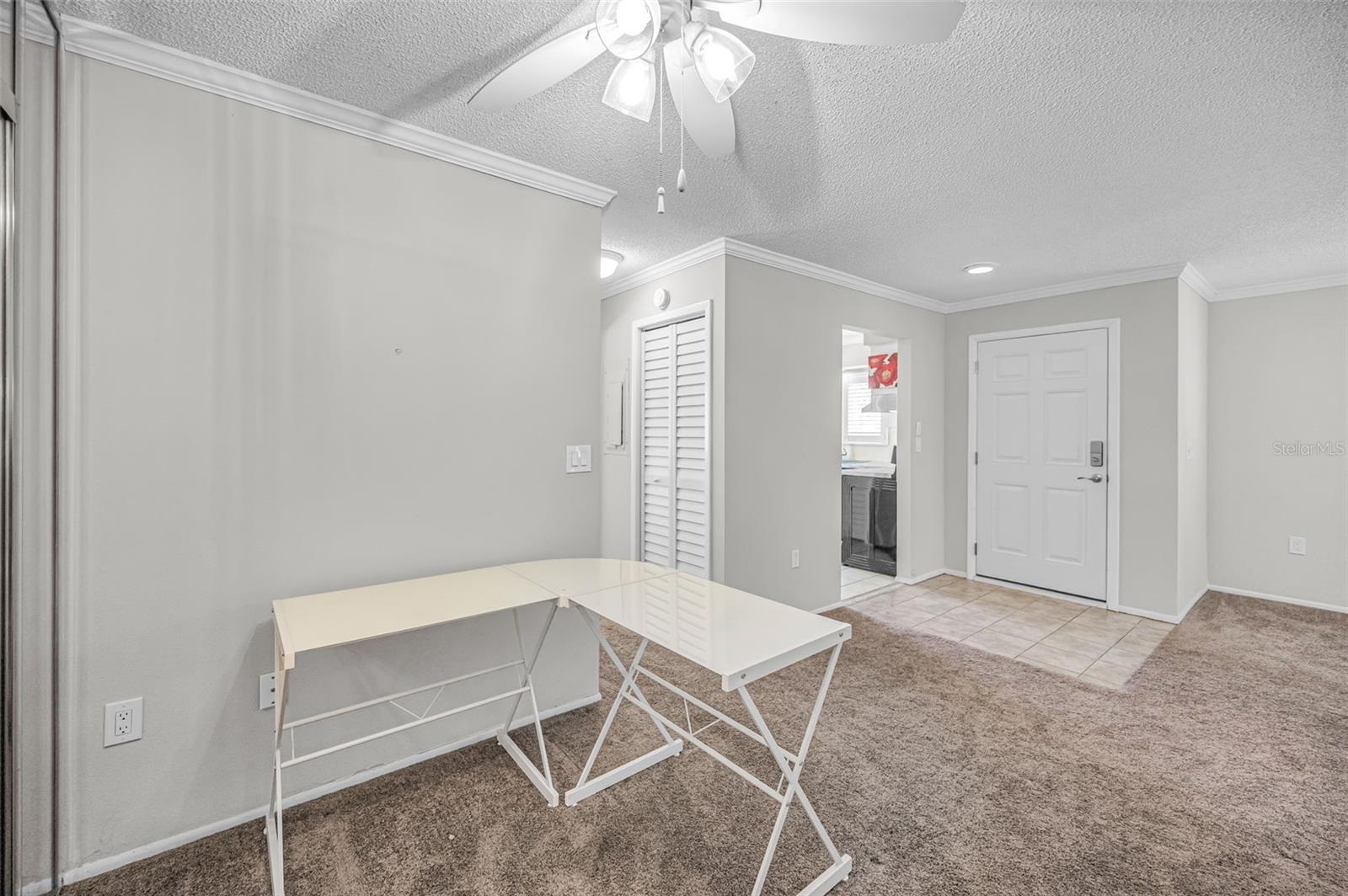 BEACON LAKES CONDO 05 - Residential