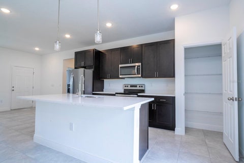 Tiny photo for 16601 SW 23rd Avenue Road, Ocala, FL 34473 (MLS # O6453486)