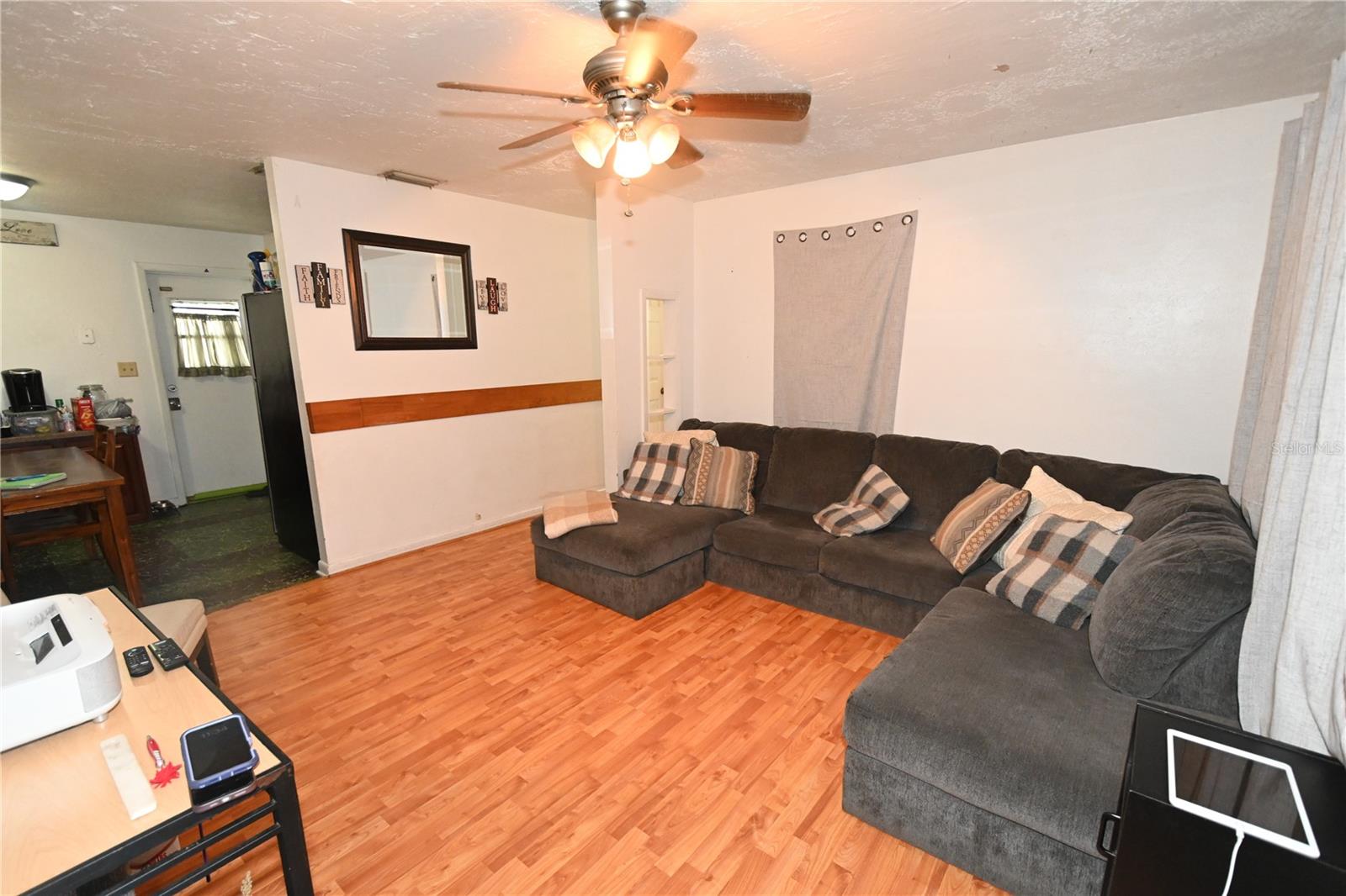 ACREAGE & UNREC - Residential