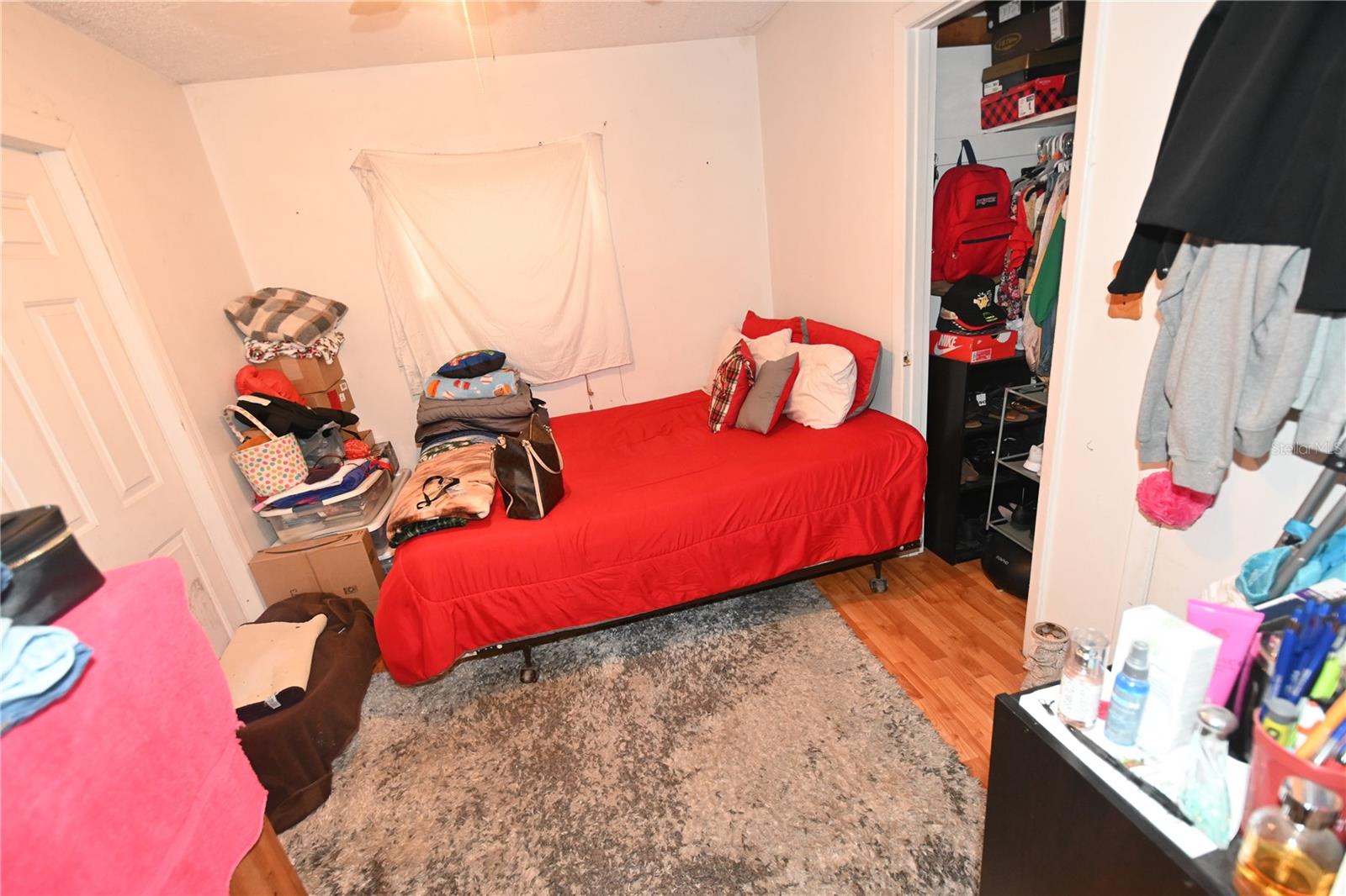 ACREAGE & UNREC - Residential