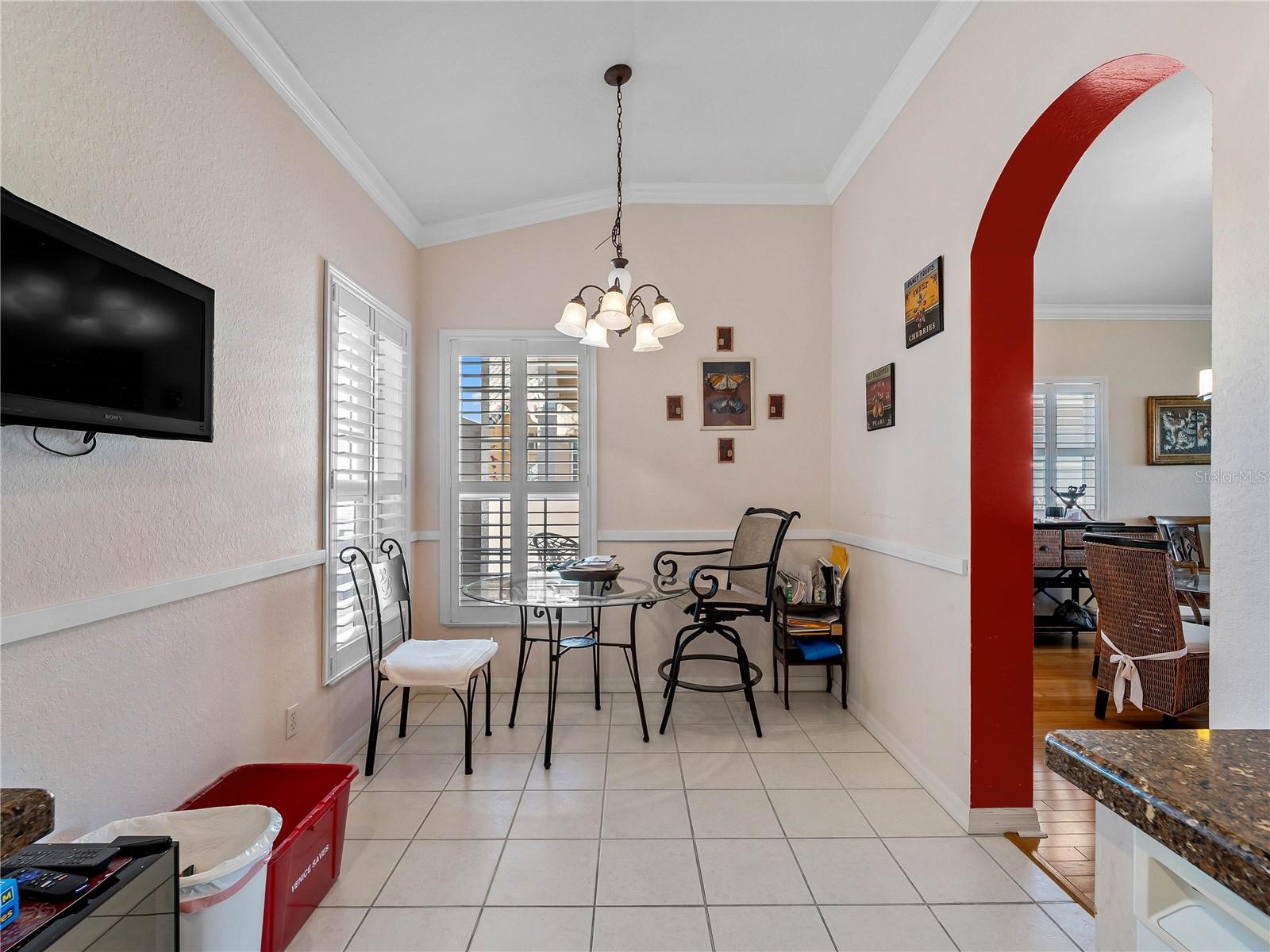 AUBURN WOODS - Residential