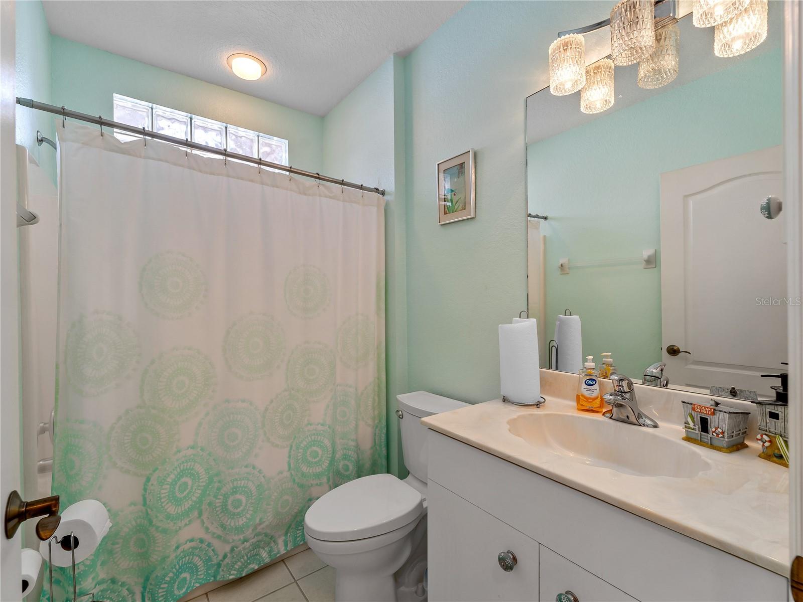 AUBURN WOODS - Residential