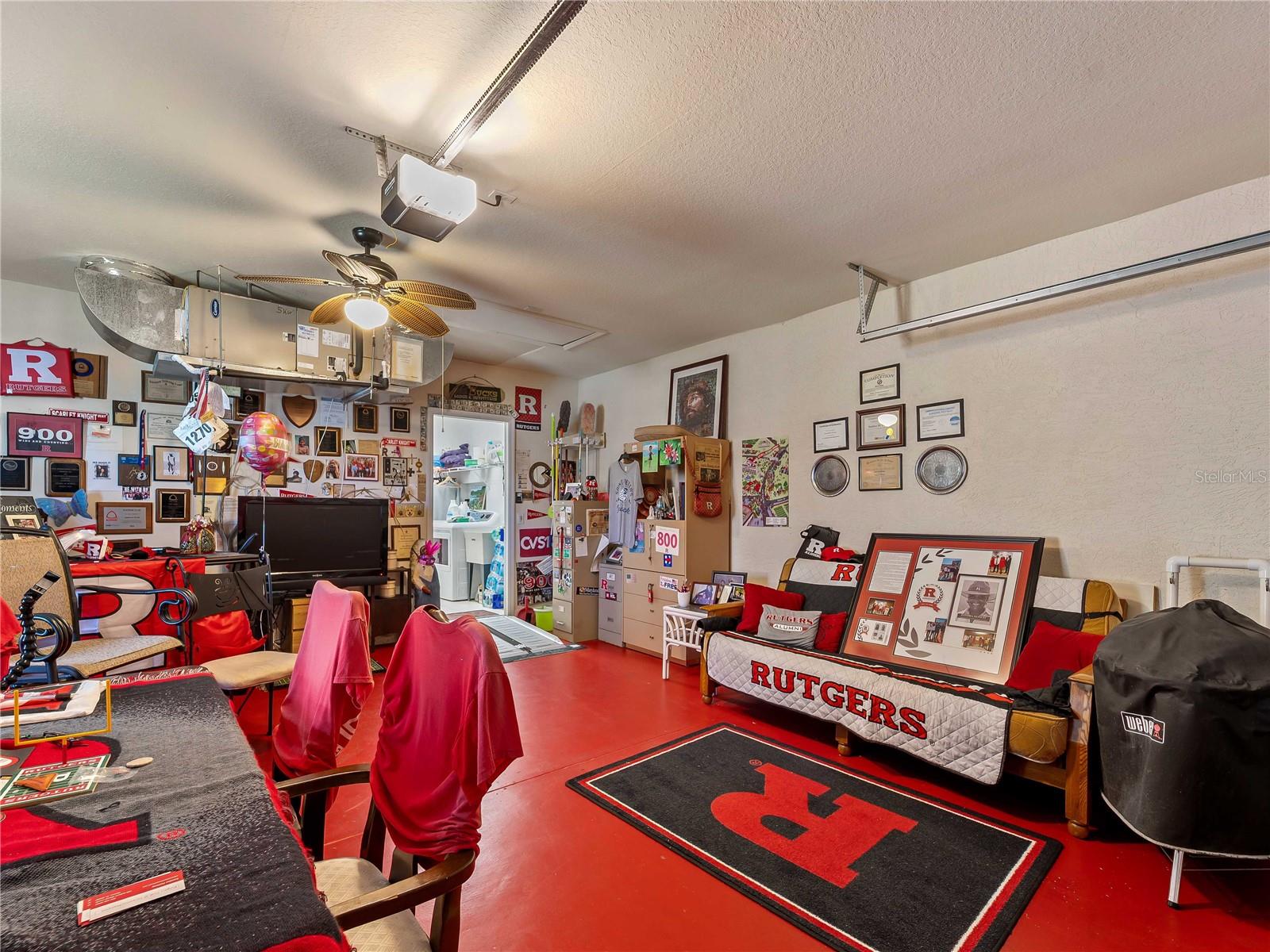 AUBURN WOODS - Residential