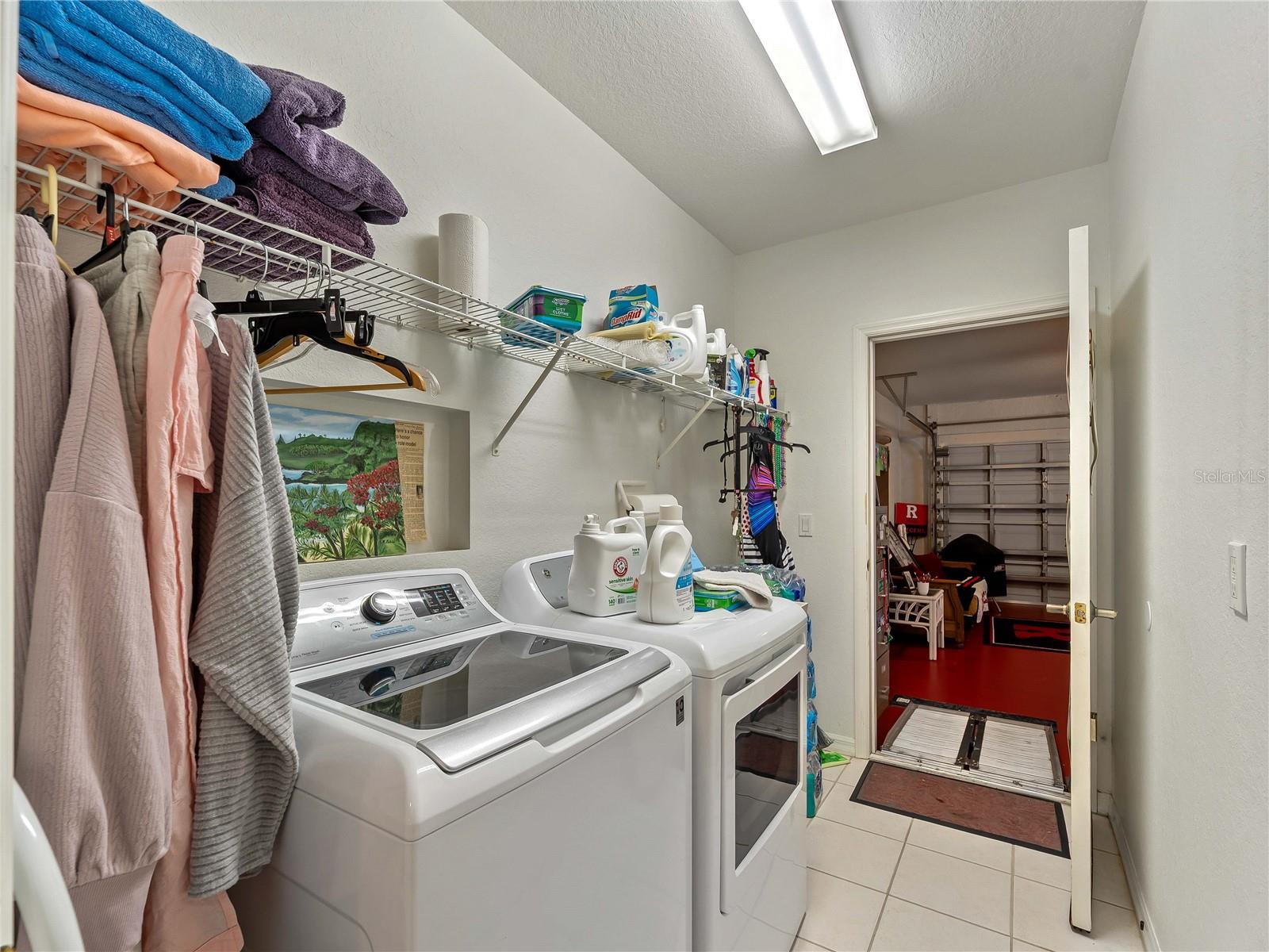 AUBURN WOODS - Residential