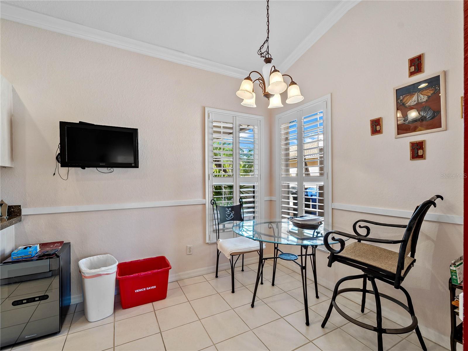 AUBURN WOODS - Residential