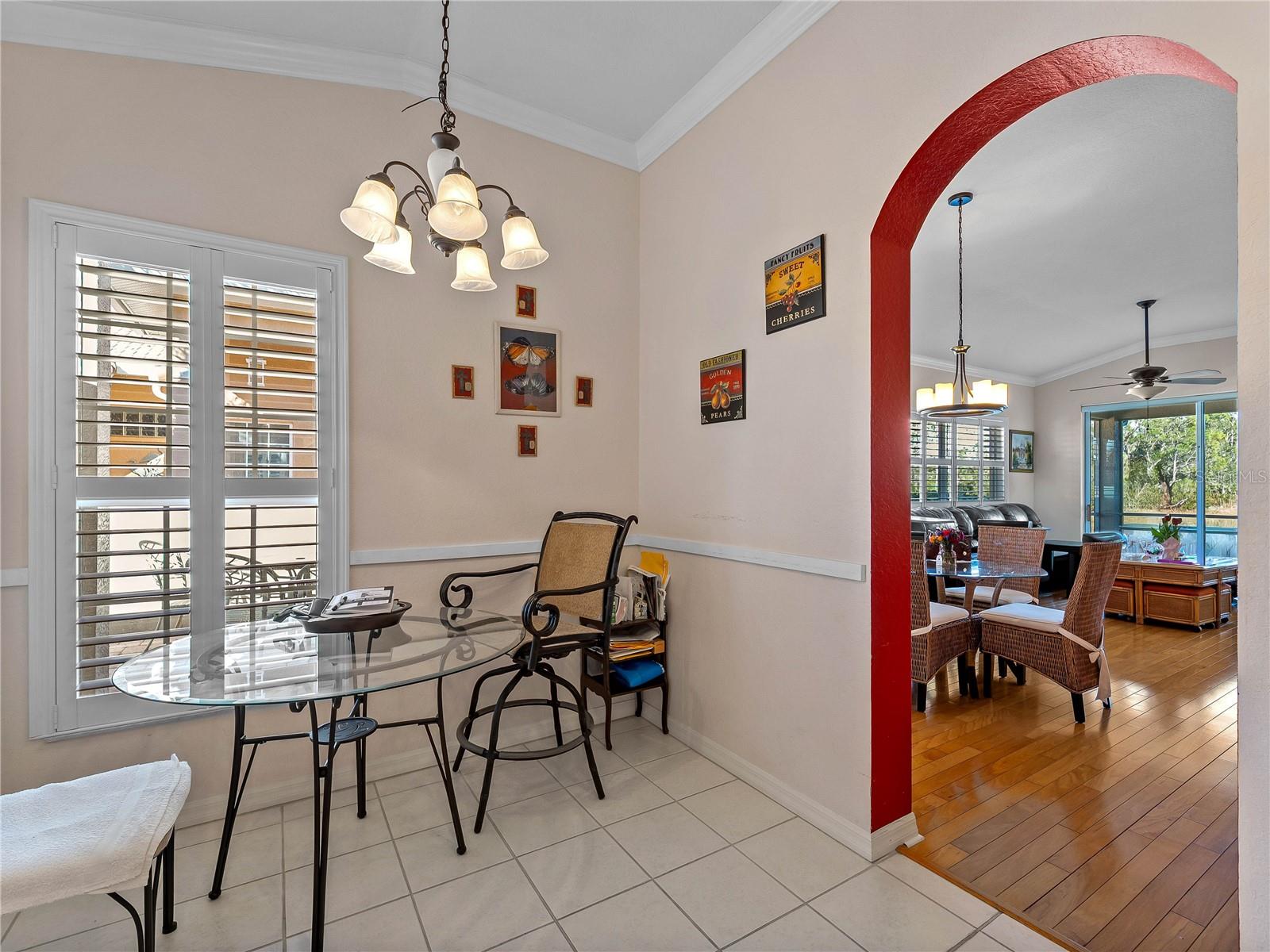 AUBURN WOODS - Residential