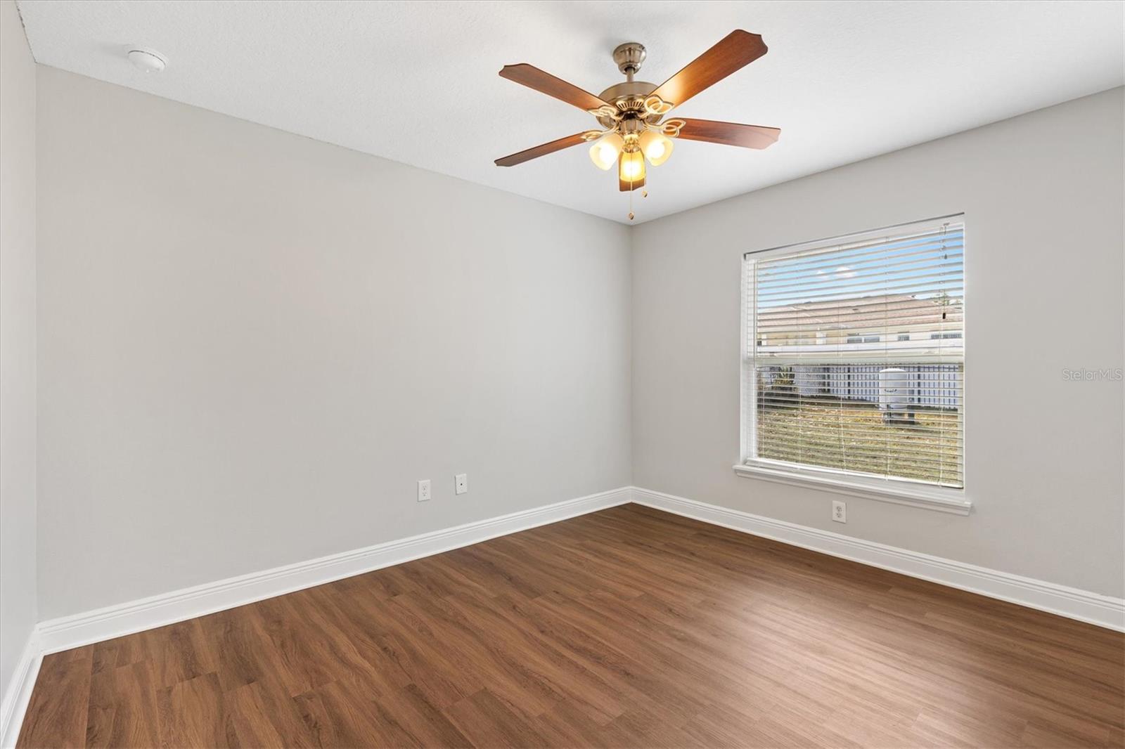 ORANGE BLOSSOM HILLS UN #10 - Residential