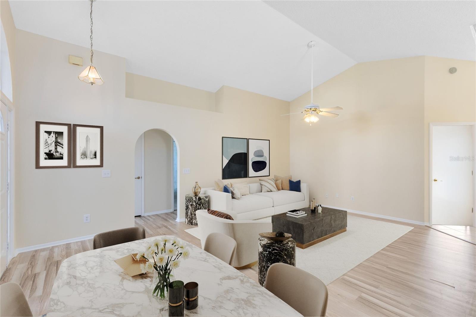 ANDOVER LAKES - Residential