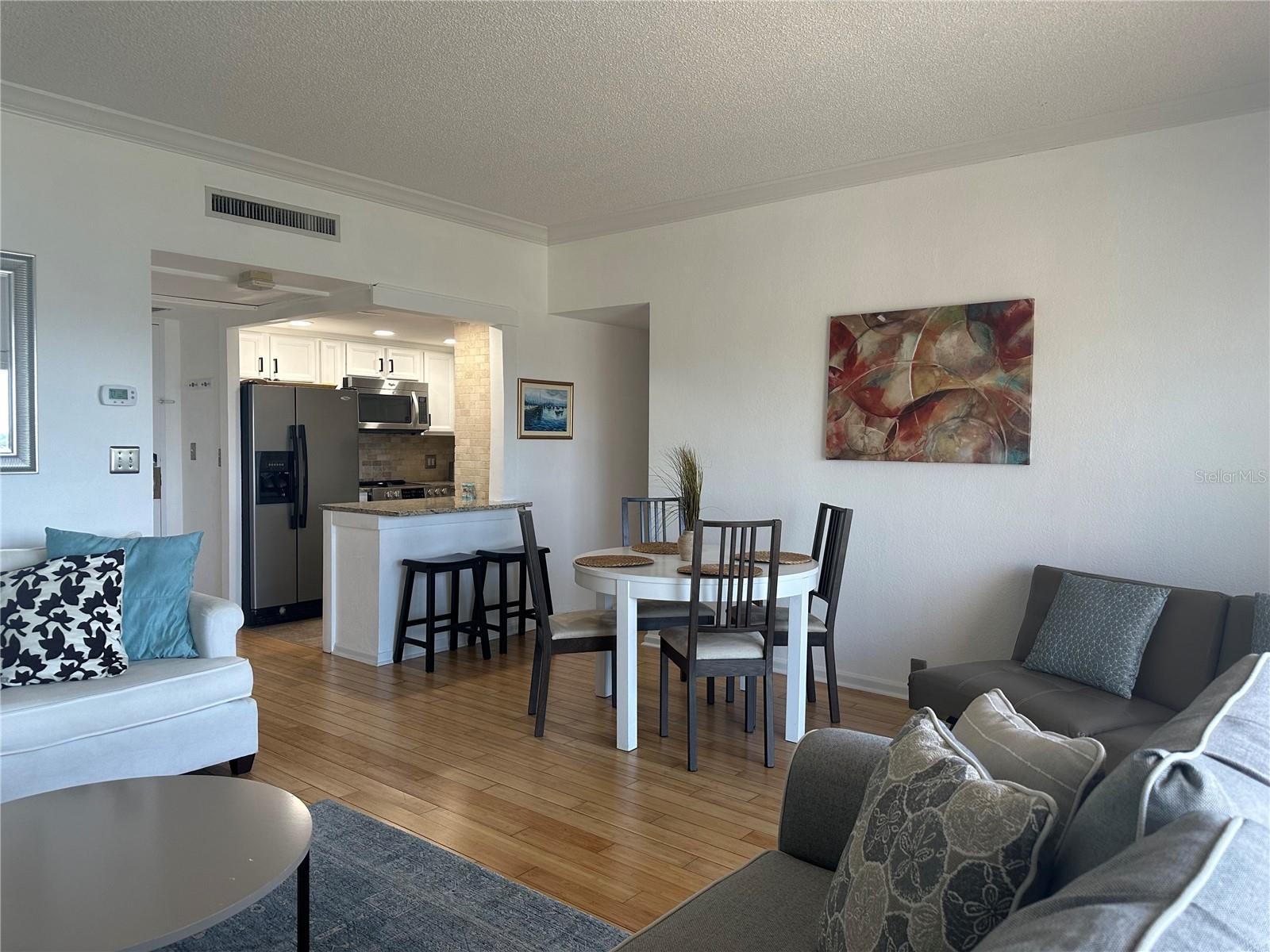 REGATTA BEACH CLUB CONDO - Residential Lease