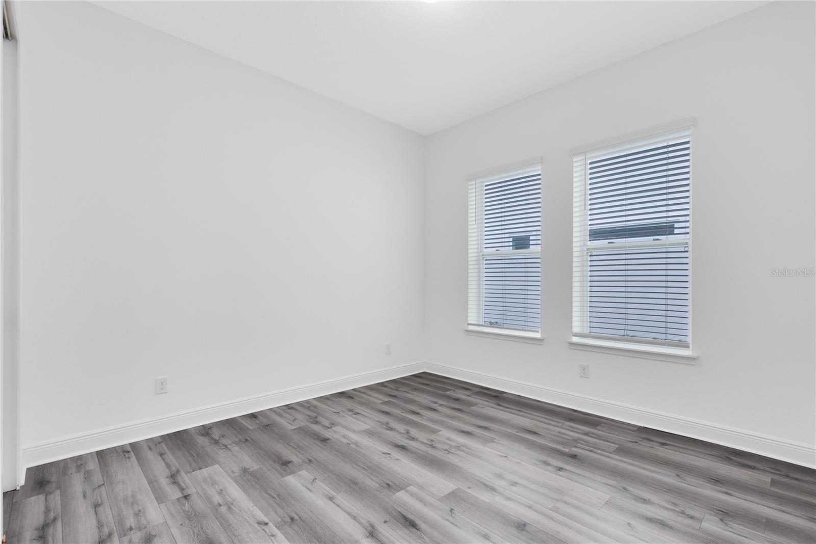 LAUREATE PARK - Residential Lease