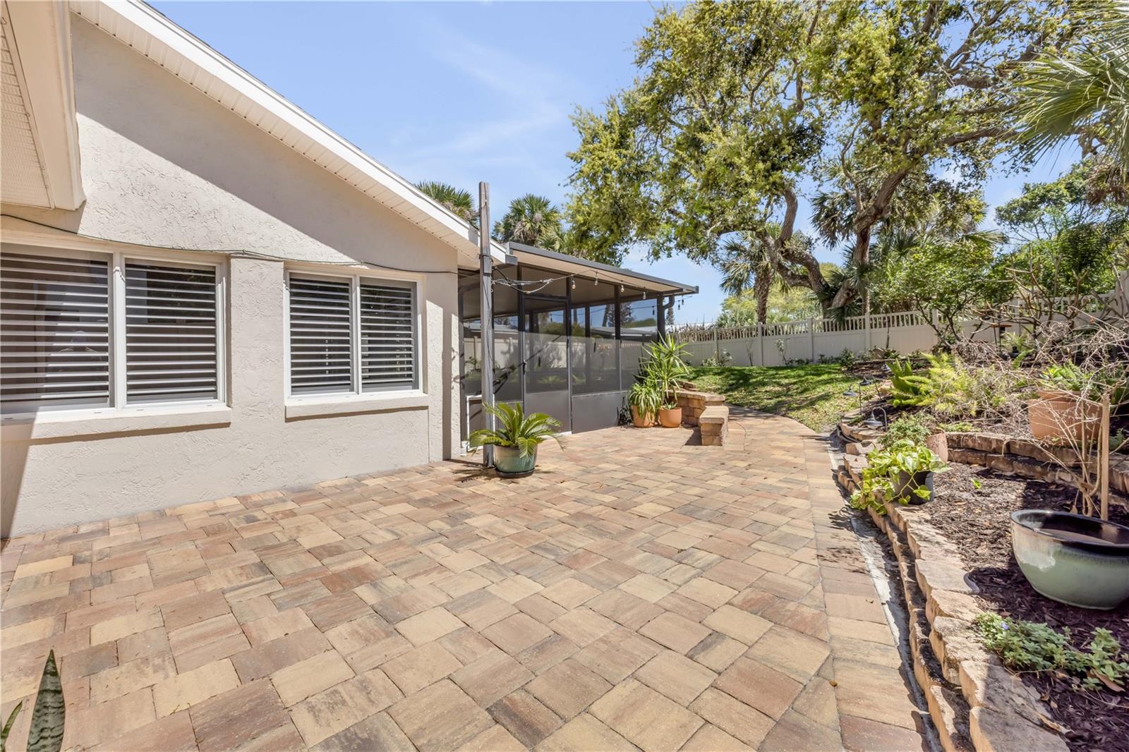 DETWILERS N 650 FT LT 02 16 17 34 NEW SMYRNA BEACH - Residential