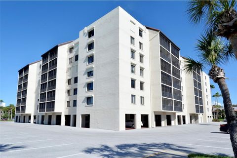2045 GULF OF MEXICO DRIVE M1-302 LONGBOAT KEY FL 34228