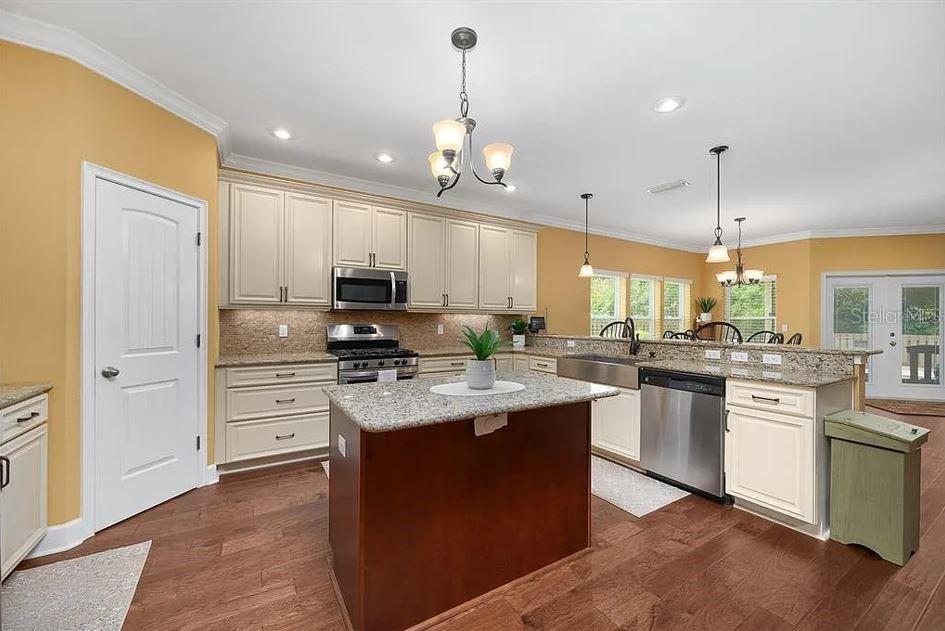 LONGLEAF - Residential