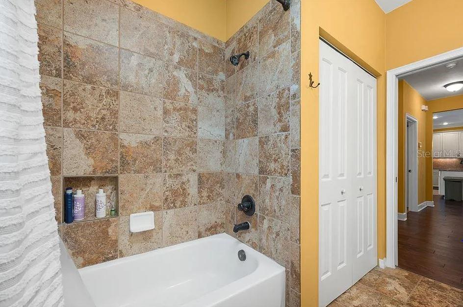 LONGLEAF - Residential