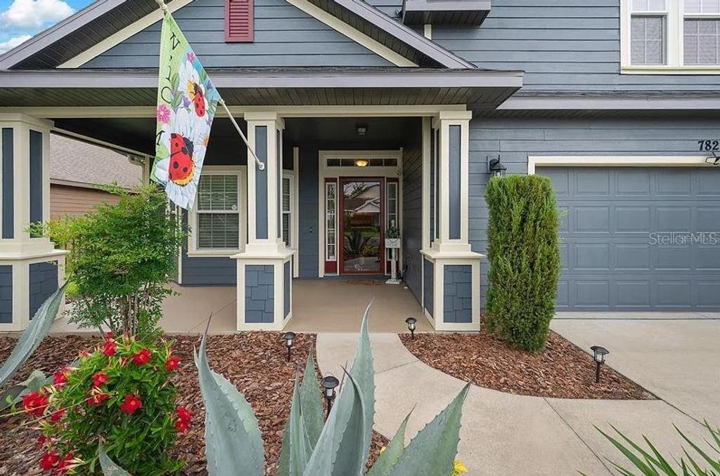 Photo of 7827 SW 79th Drive, Gainesville, FL 32608 (MLS # GC538077)