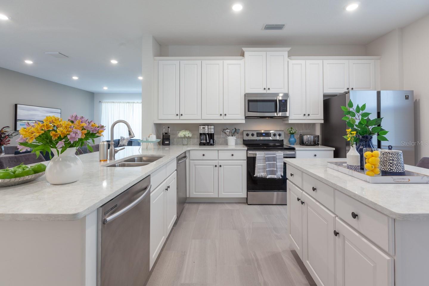 REUNION WEST PH 4 - Residential