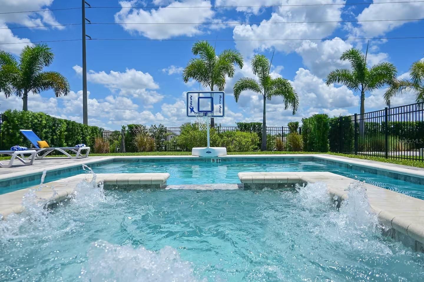 REUNION WEST PH 4 - Residential