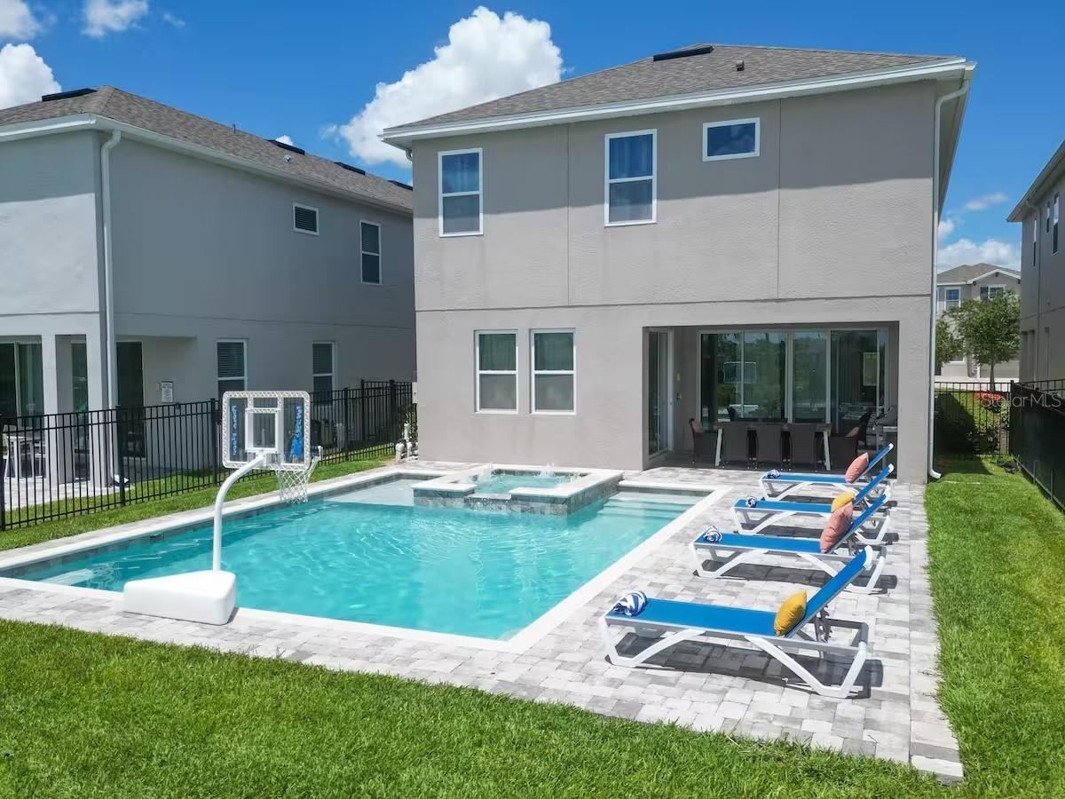 REUNION WEST PH 4 - Residential