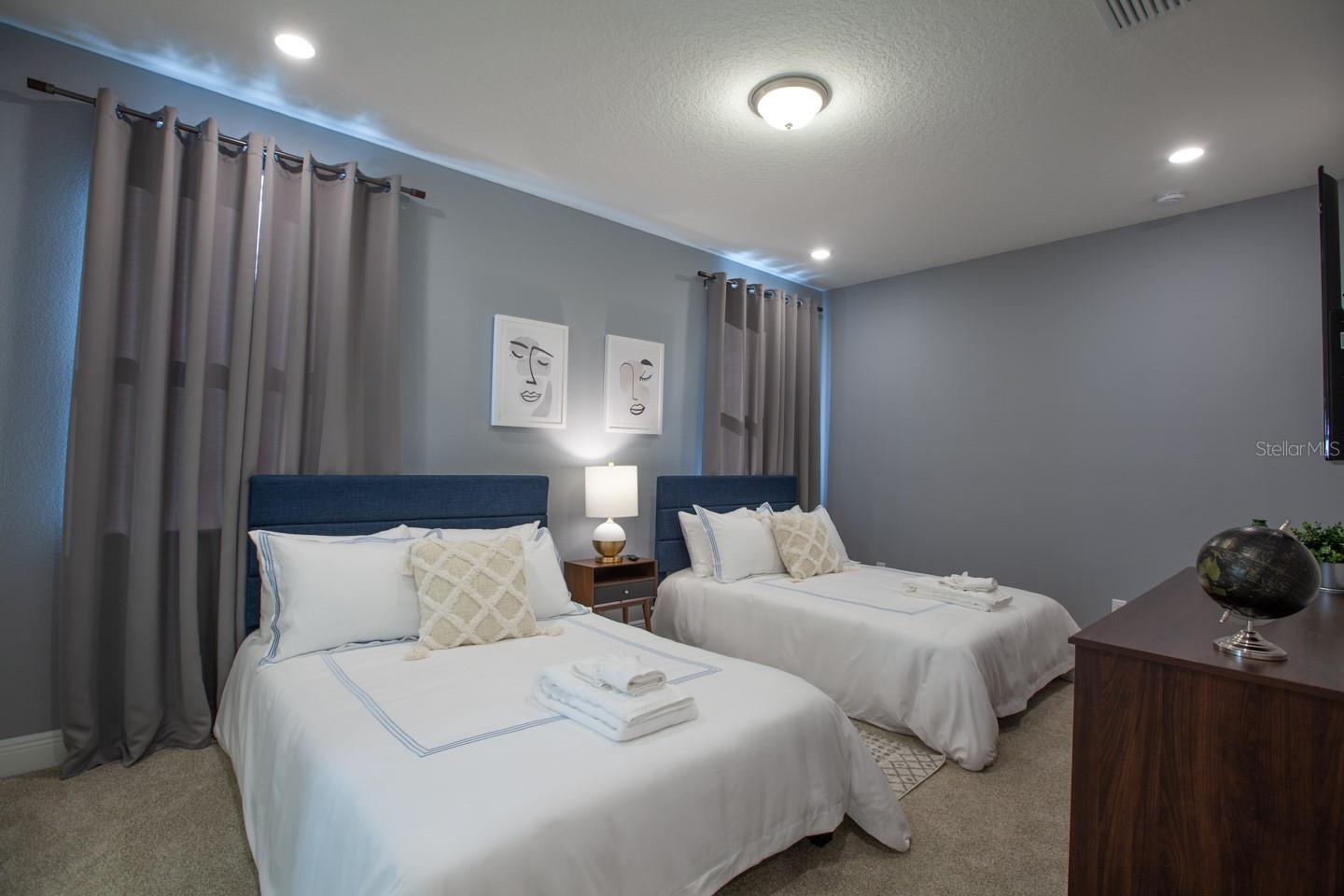 REUNION WEST PH 4 - Residential