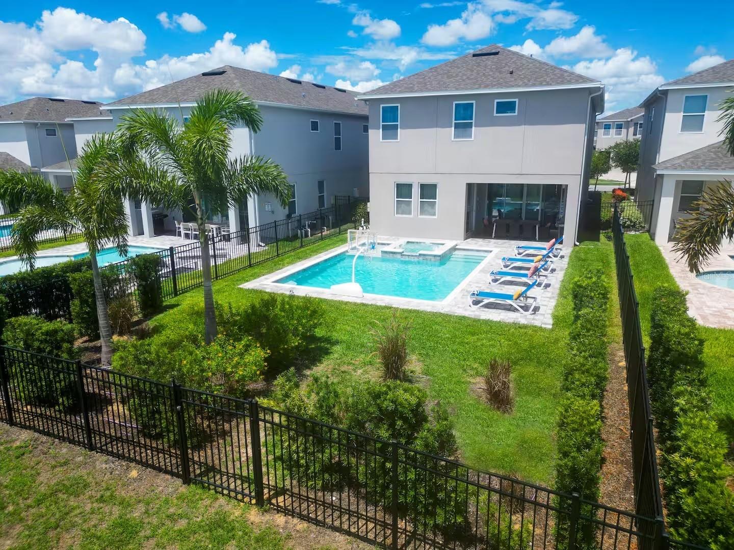 REUNION WEST PH 4 - Residential